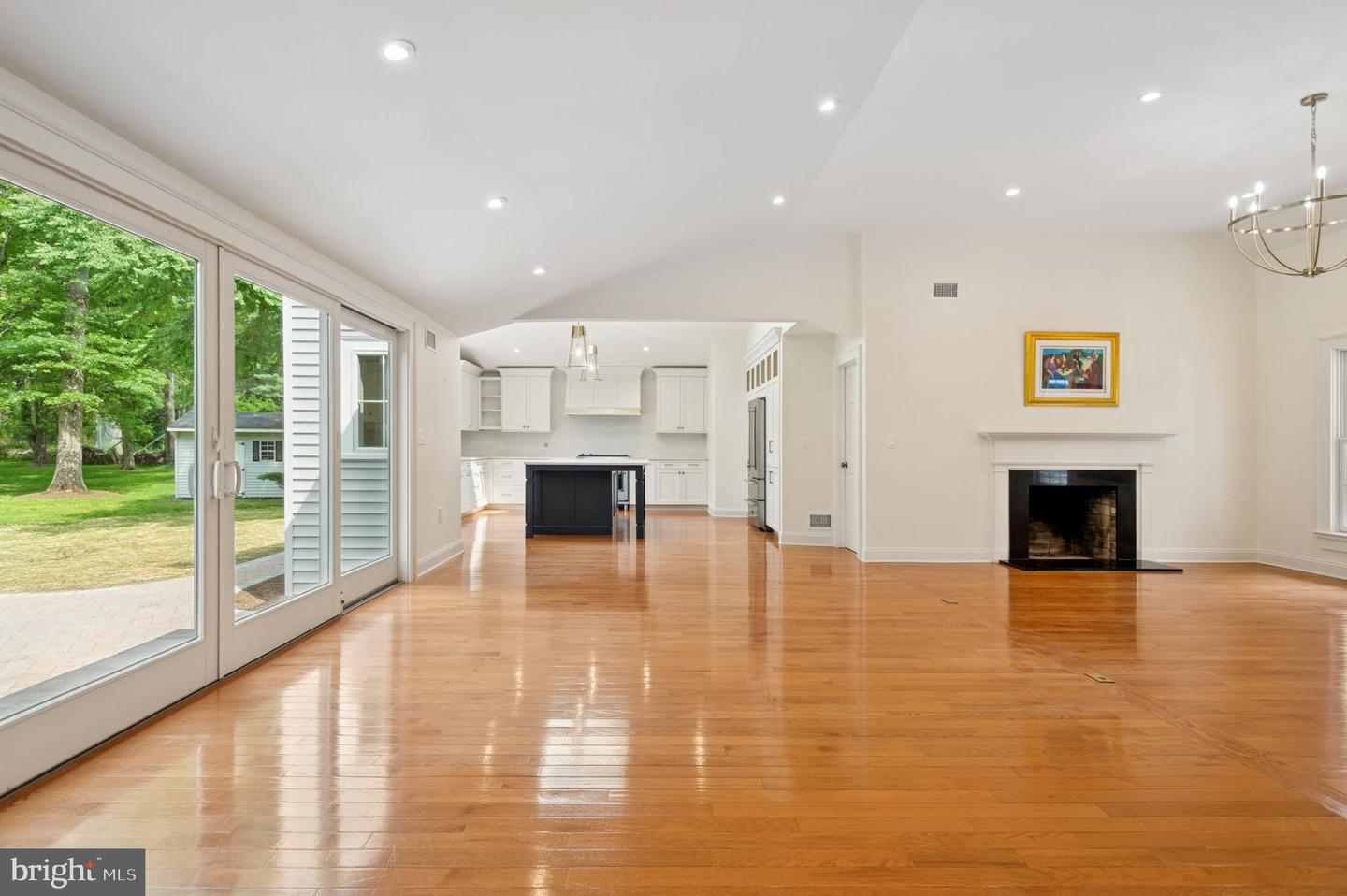 32 Gallup Rd