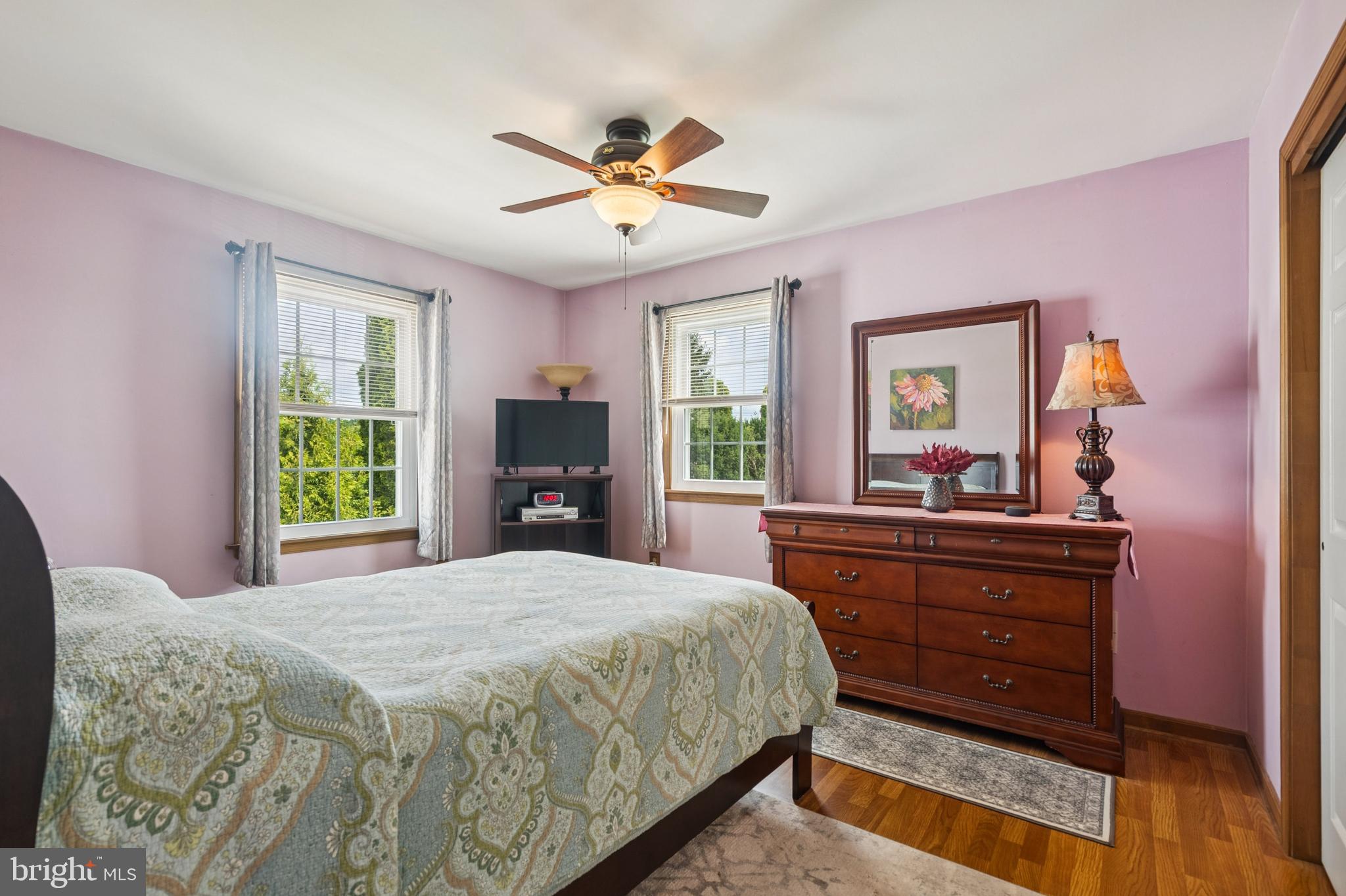 30 NORTHBROOK AVENUE