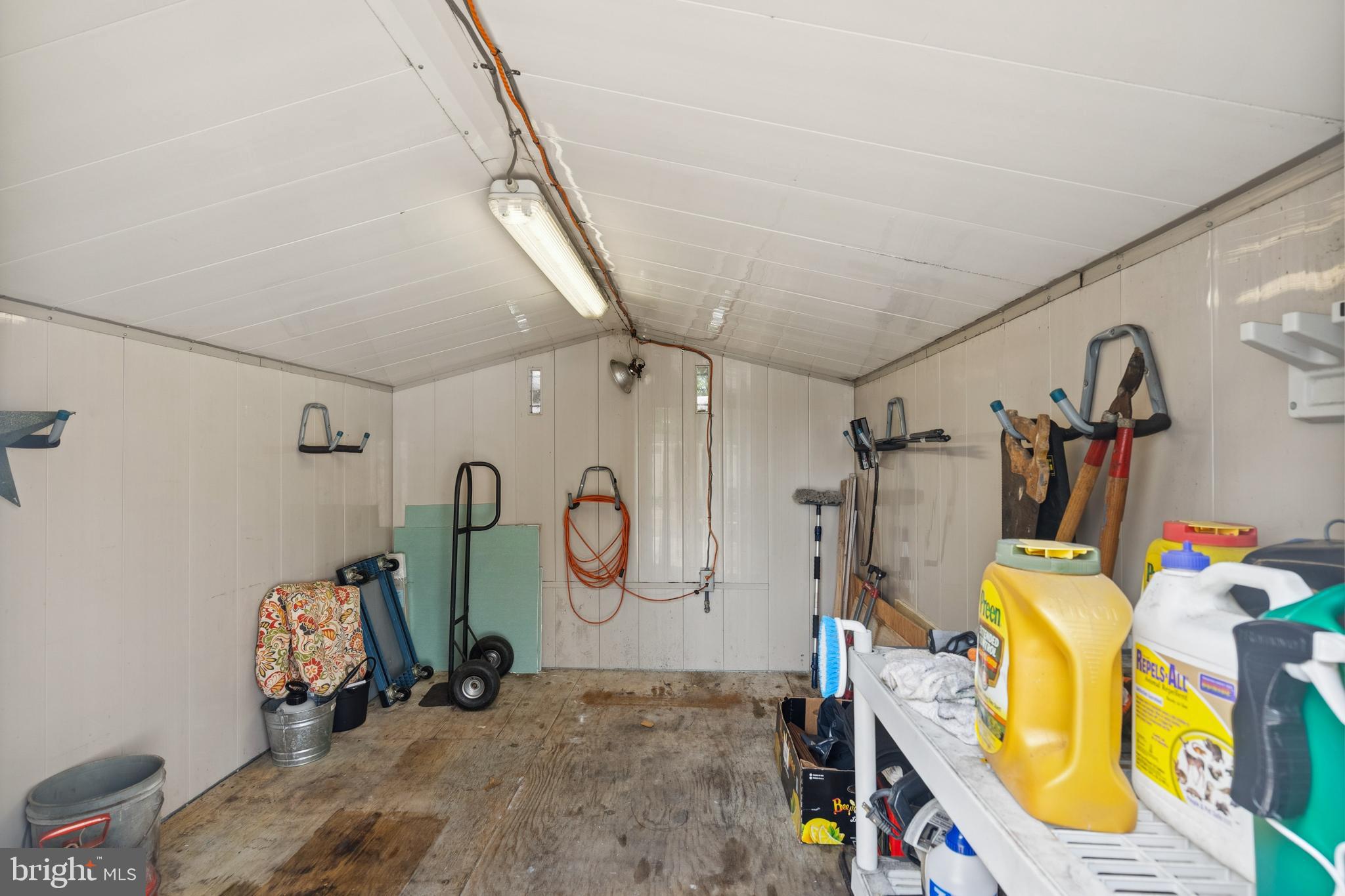 30 NORTHBROOK AVENUE