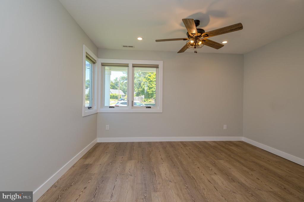 92 PENNWOOD DRIVE