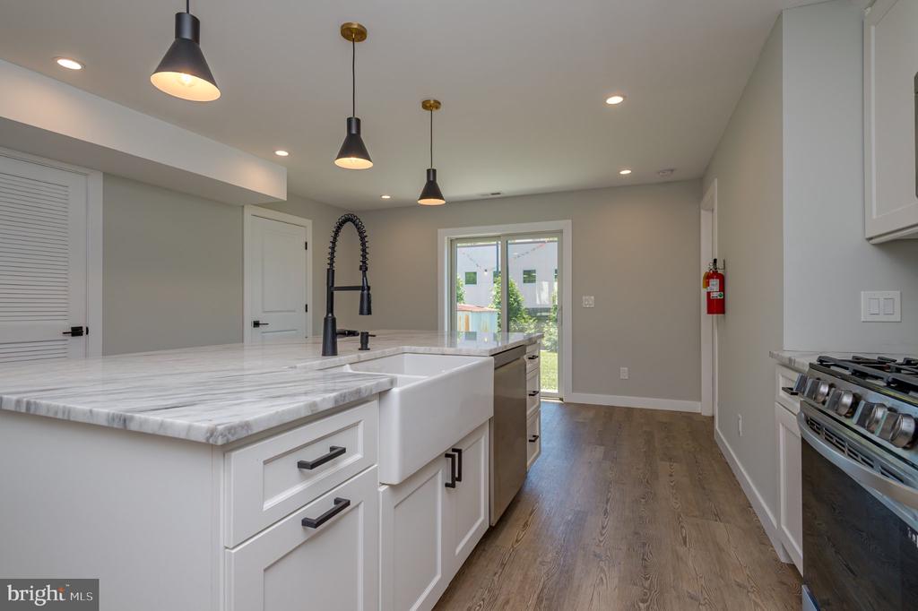 92 PENNWOOD DRIVE