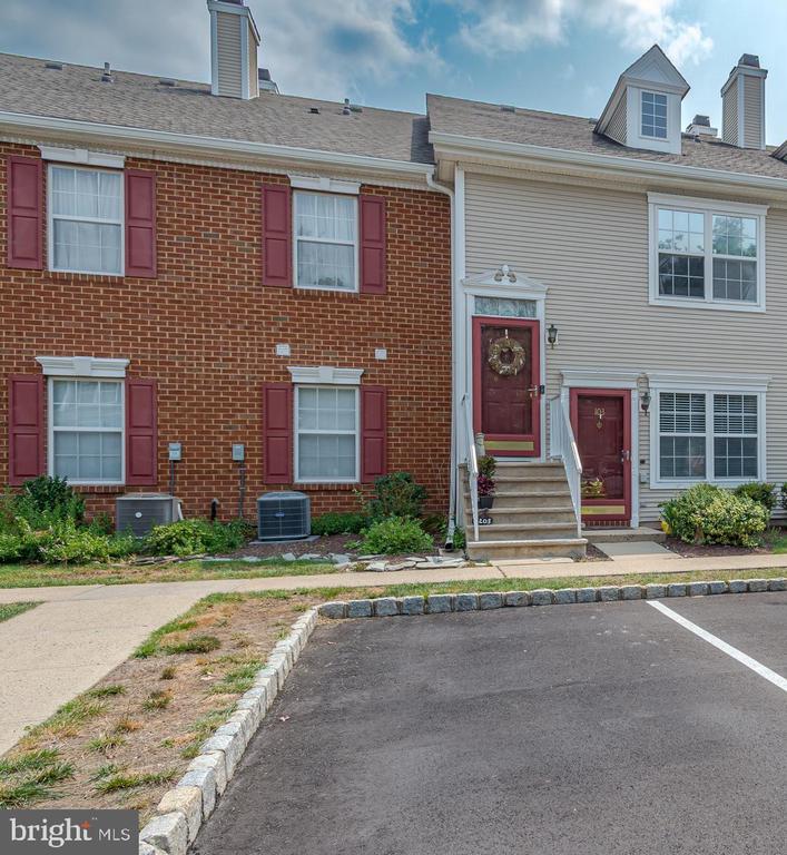203 CASTLETON CT