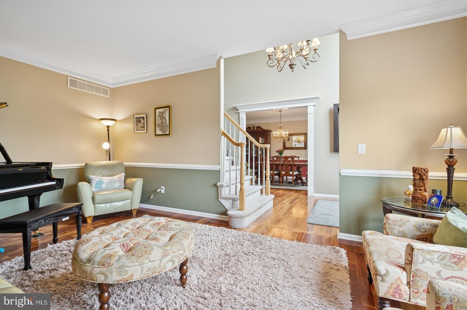 56 Saxon Way