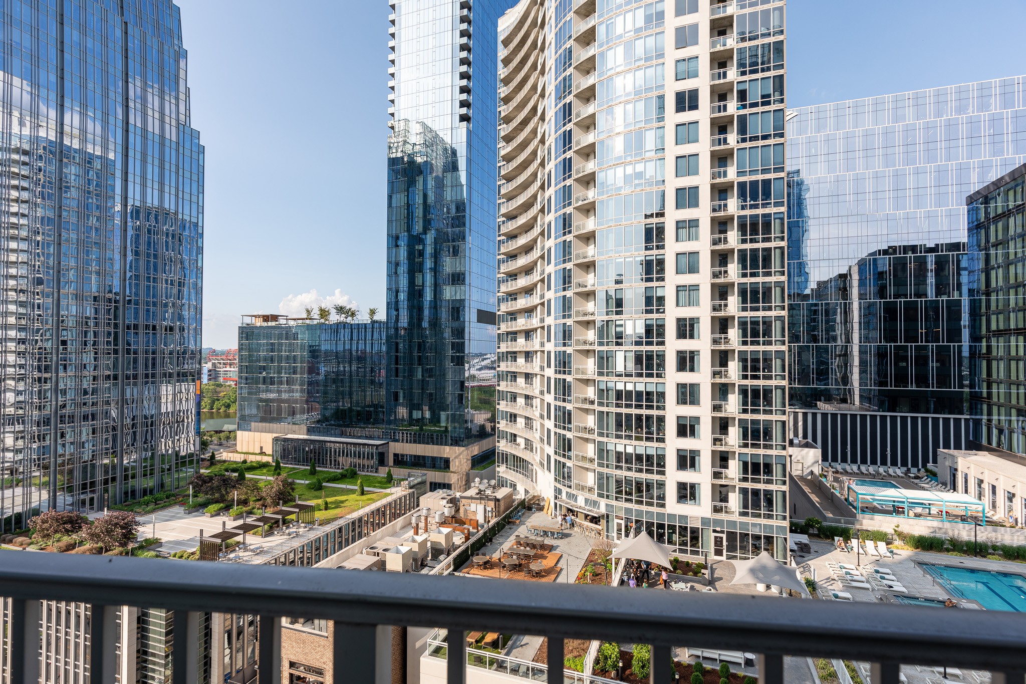 301 Demonbreun St Unit: 1407