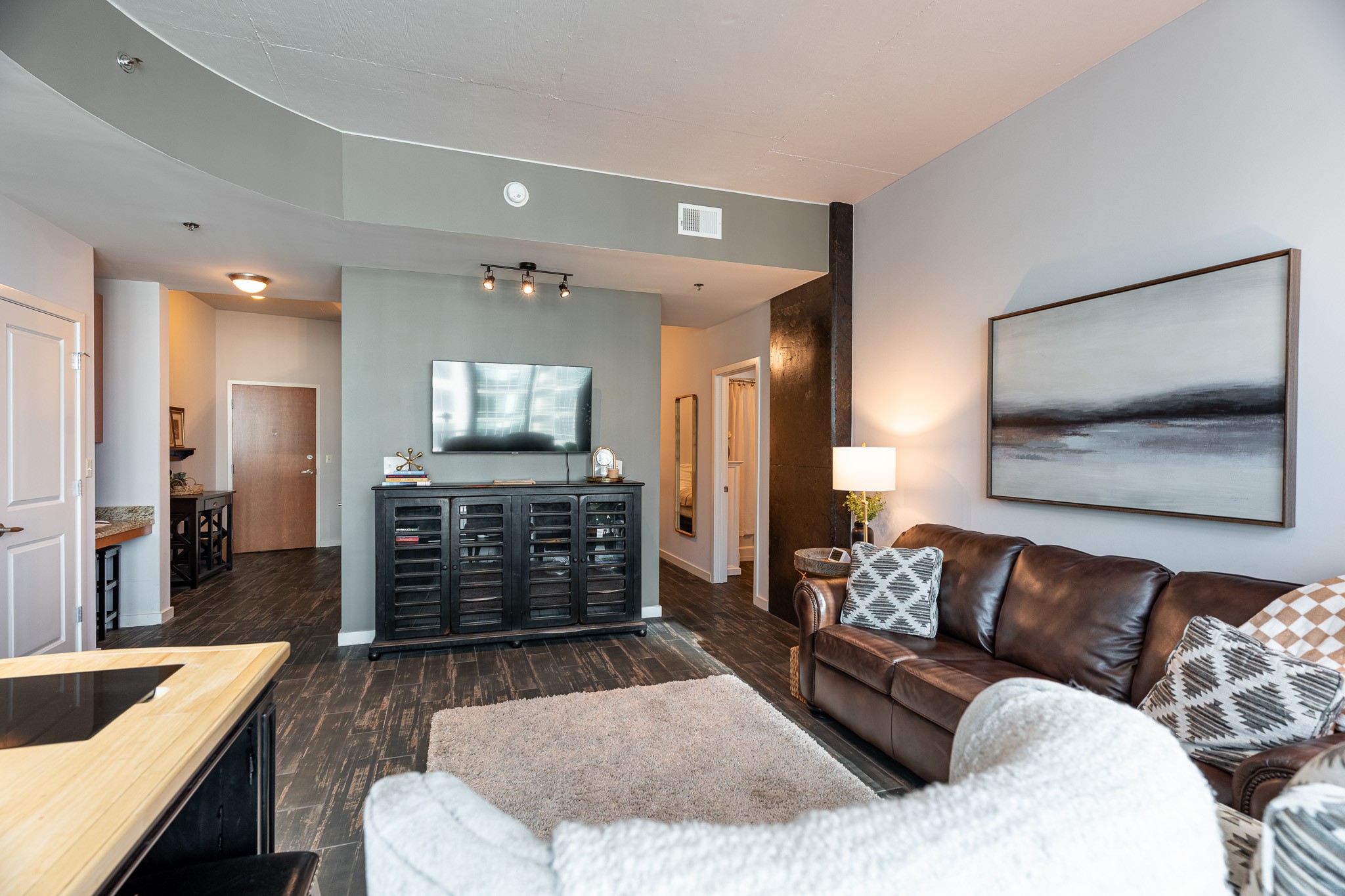 301 Demonbreun St Unit: 1407