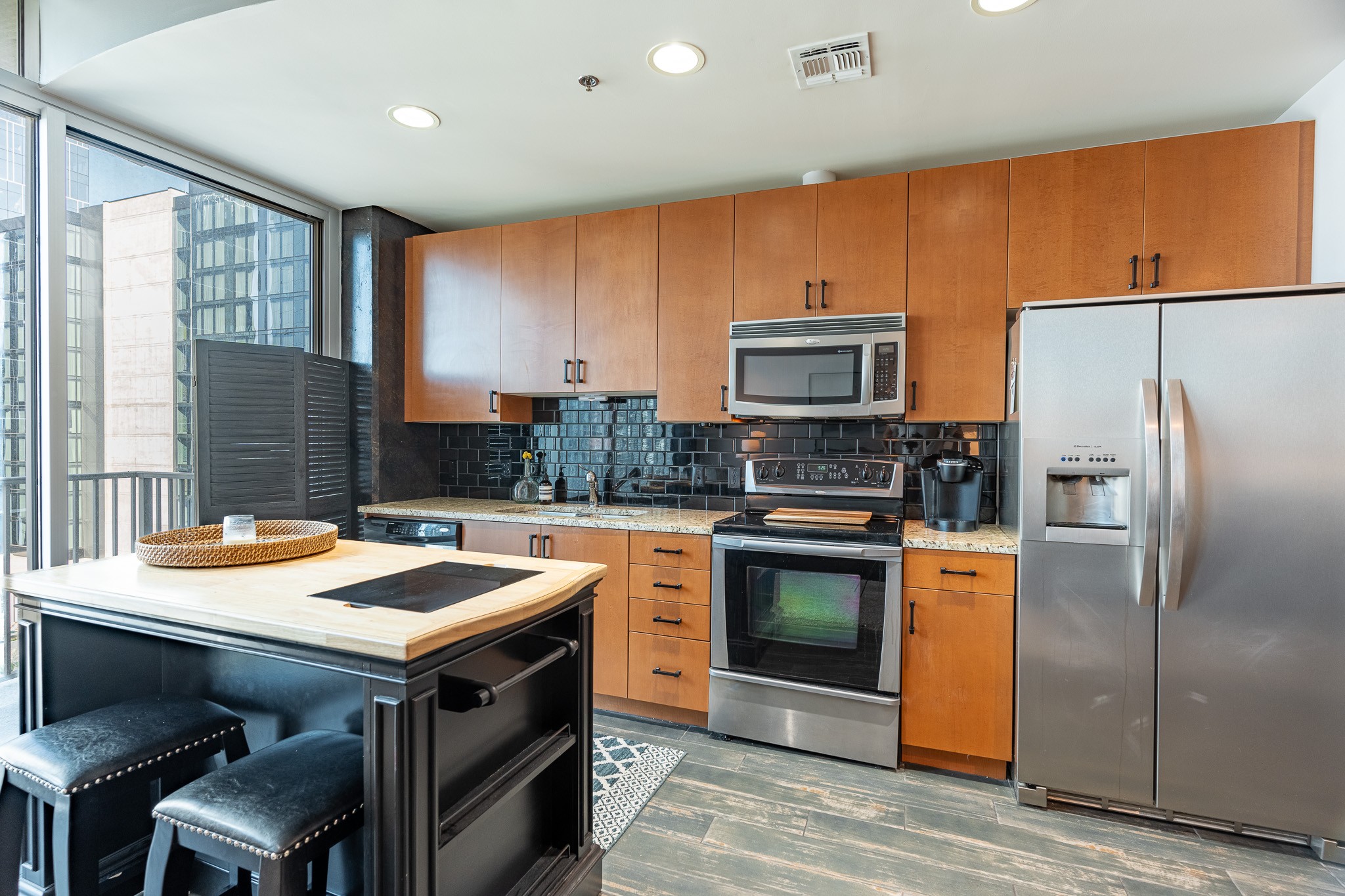 301 Demonbreun St Unit: 1407