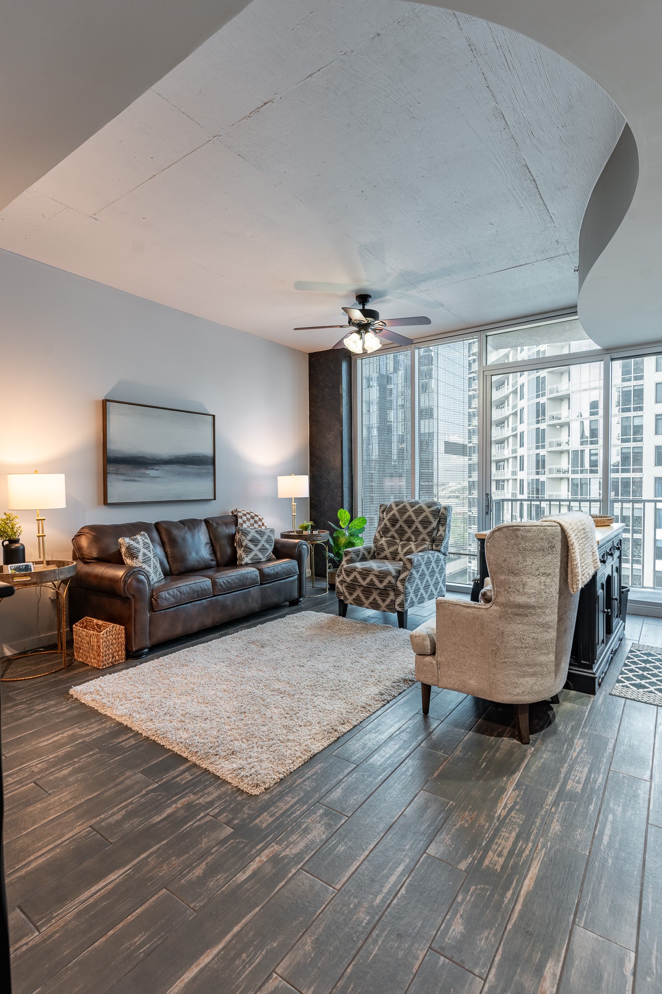 301 Demonbreun St Unit: 1407