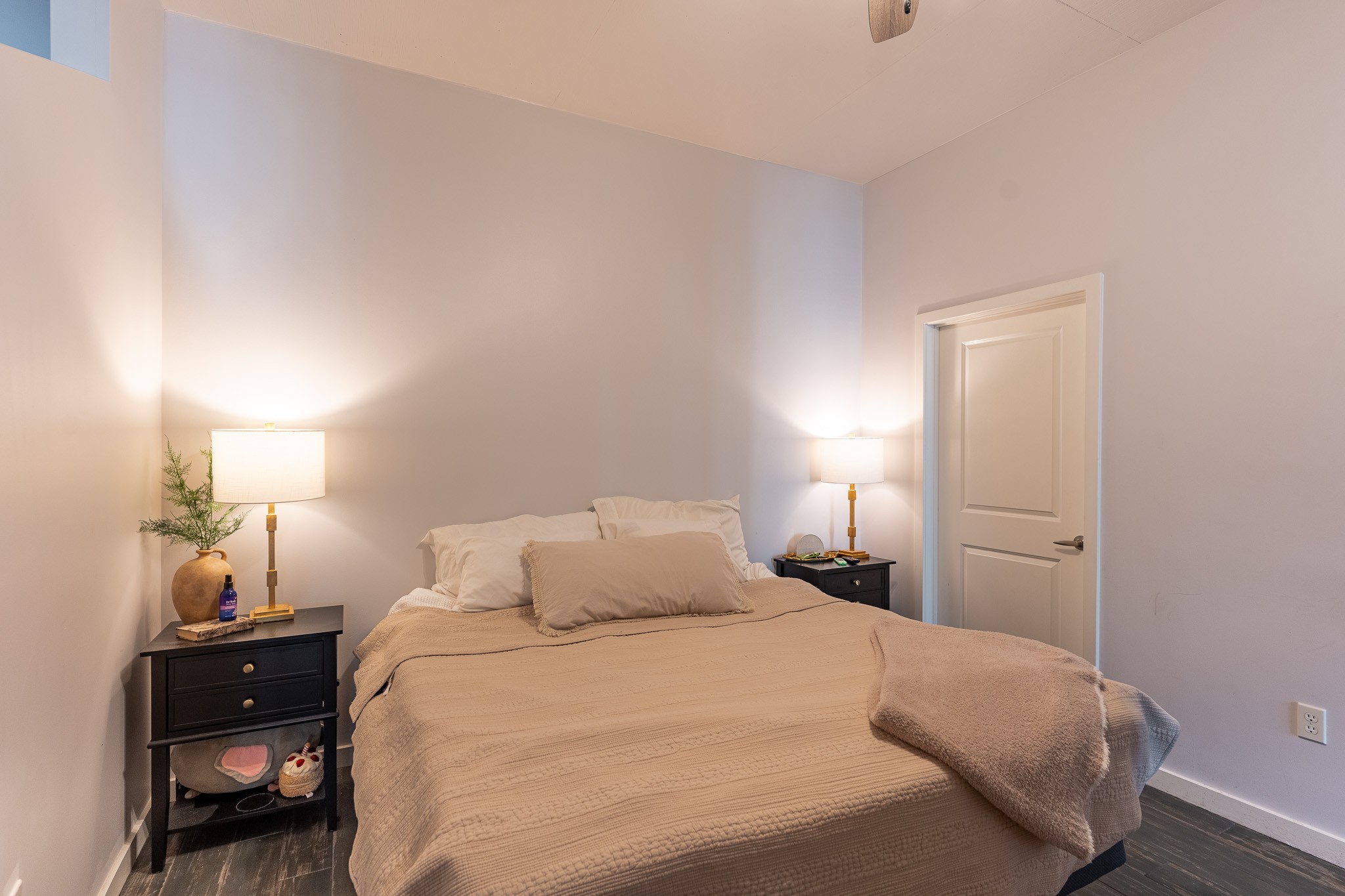 301 Demonbreun St Unit: 1407