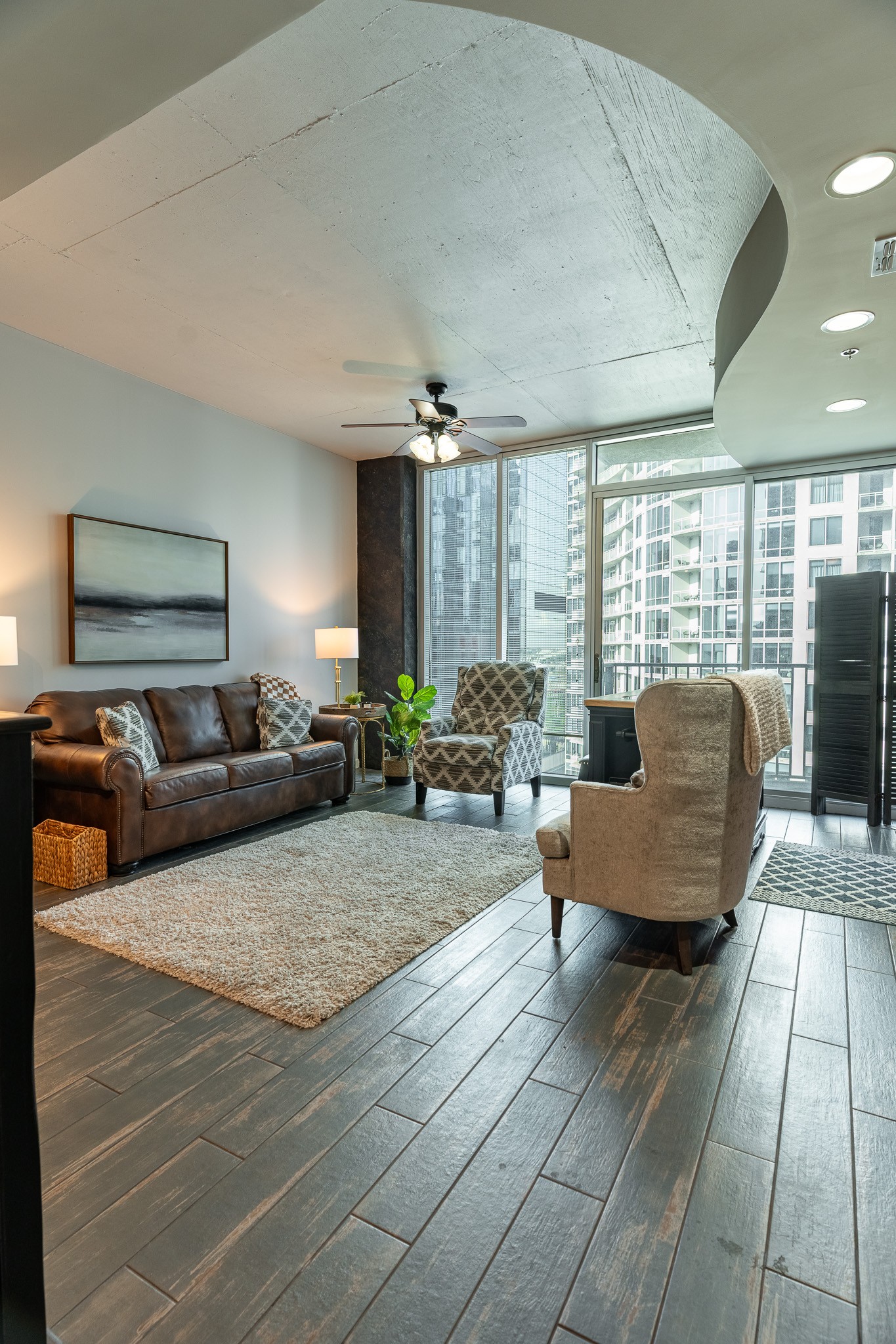 301 Demonbreun St Unit: 1407
