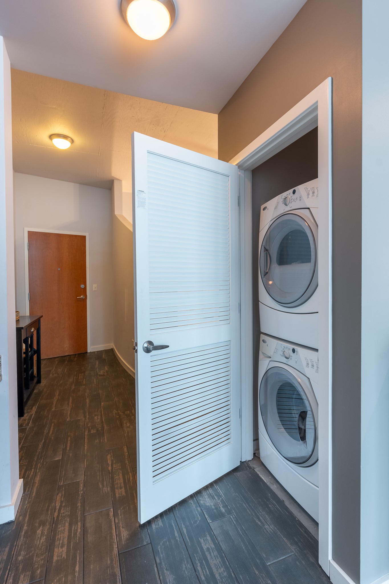 301 Demonbreun St Unit: 1407