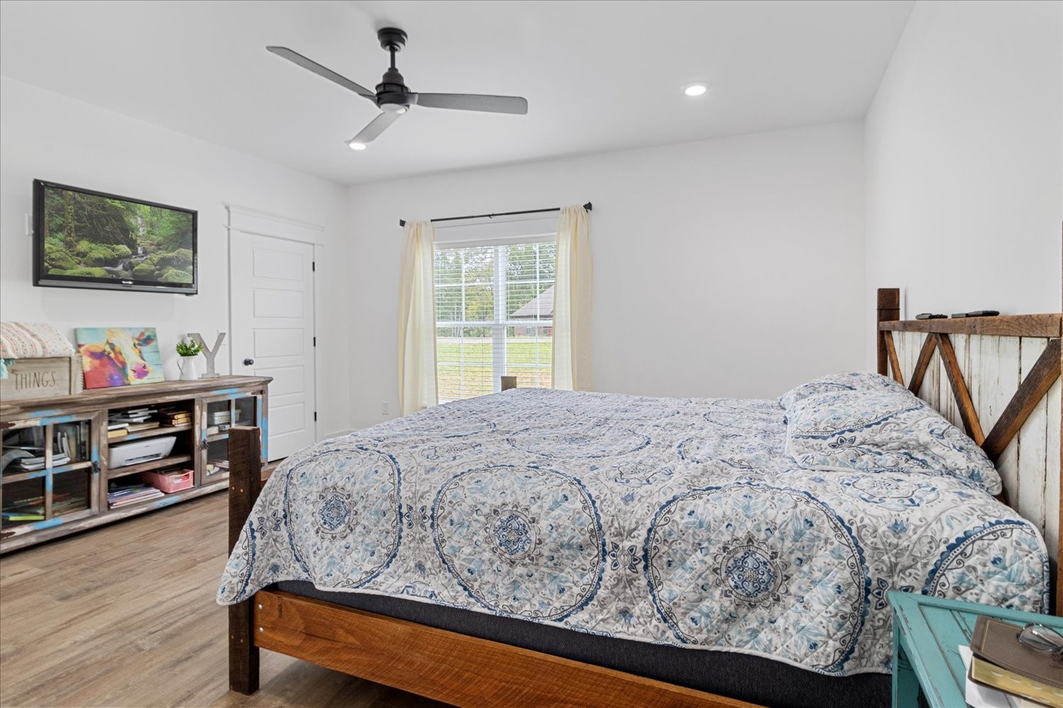 246 Mary Alice Dr