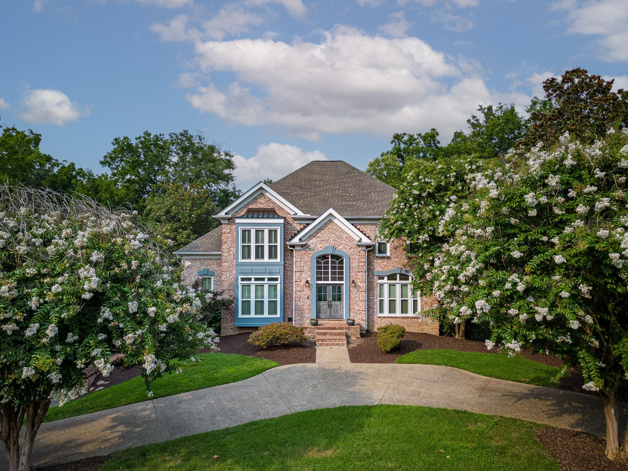 9416 Gentlewind Dr