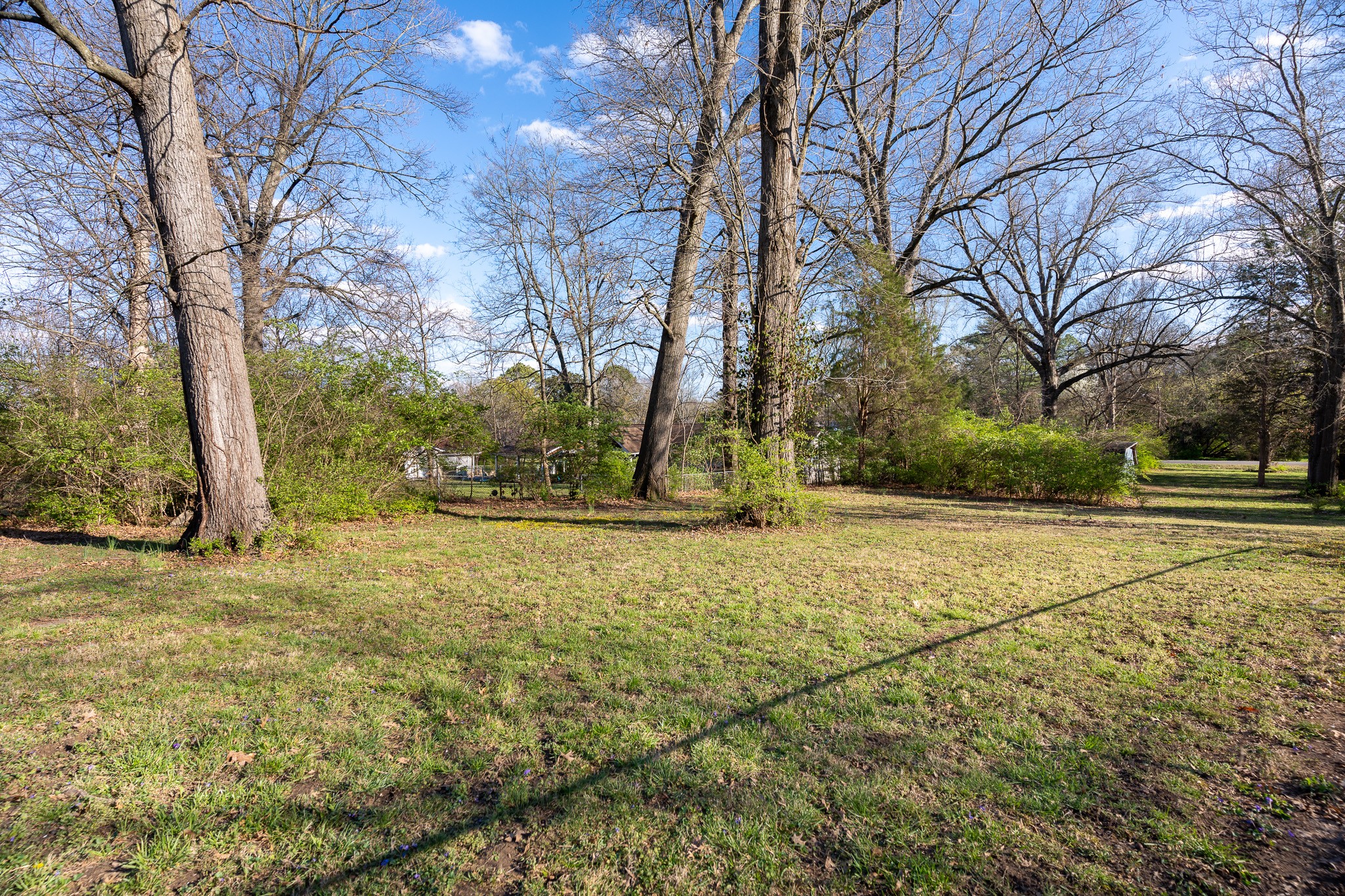 4864 Corning Dr