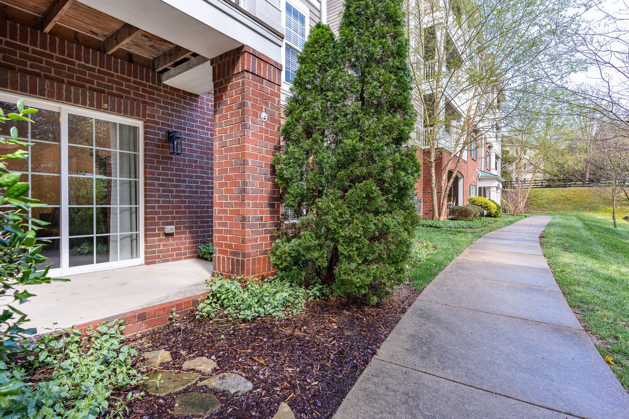 4847 Bevendean Dr Unit: F2