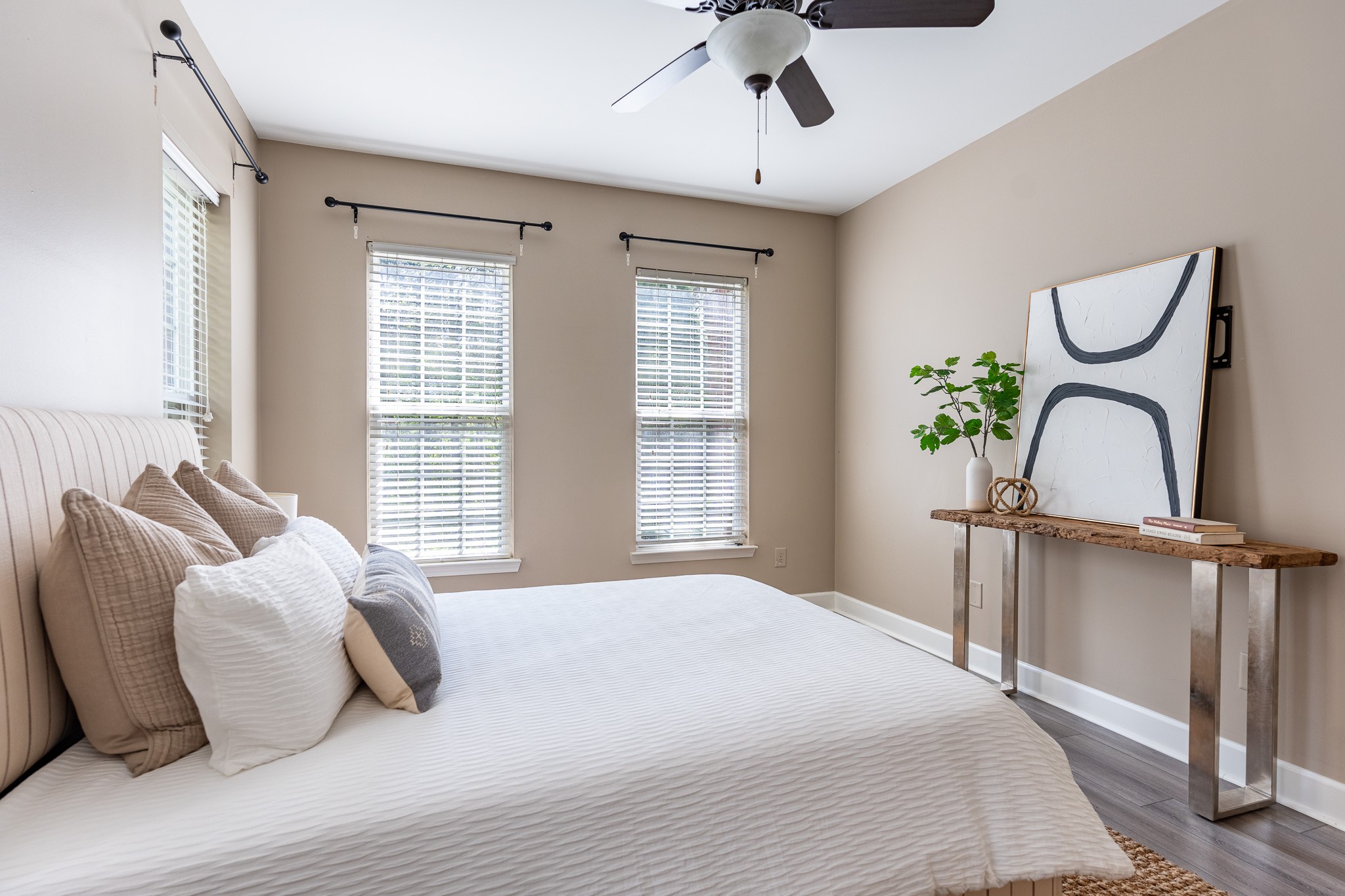 4847 Bevendean Dr Unit: F2