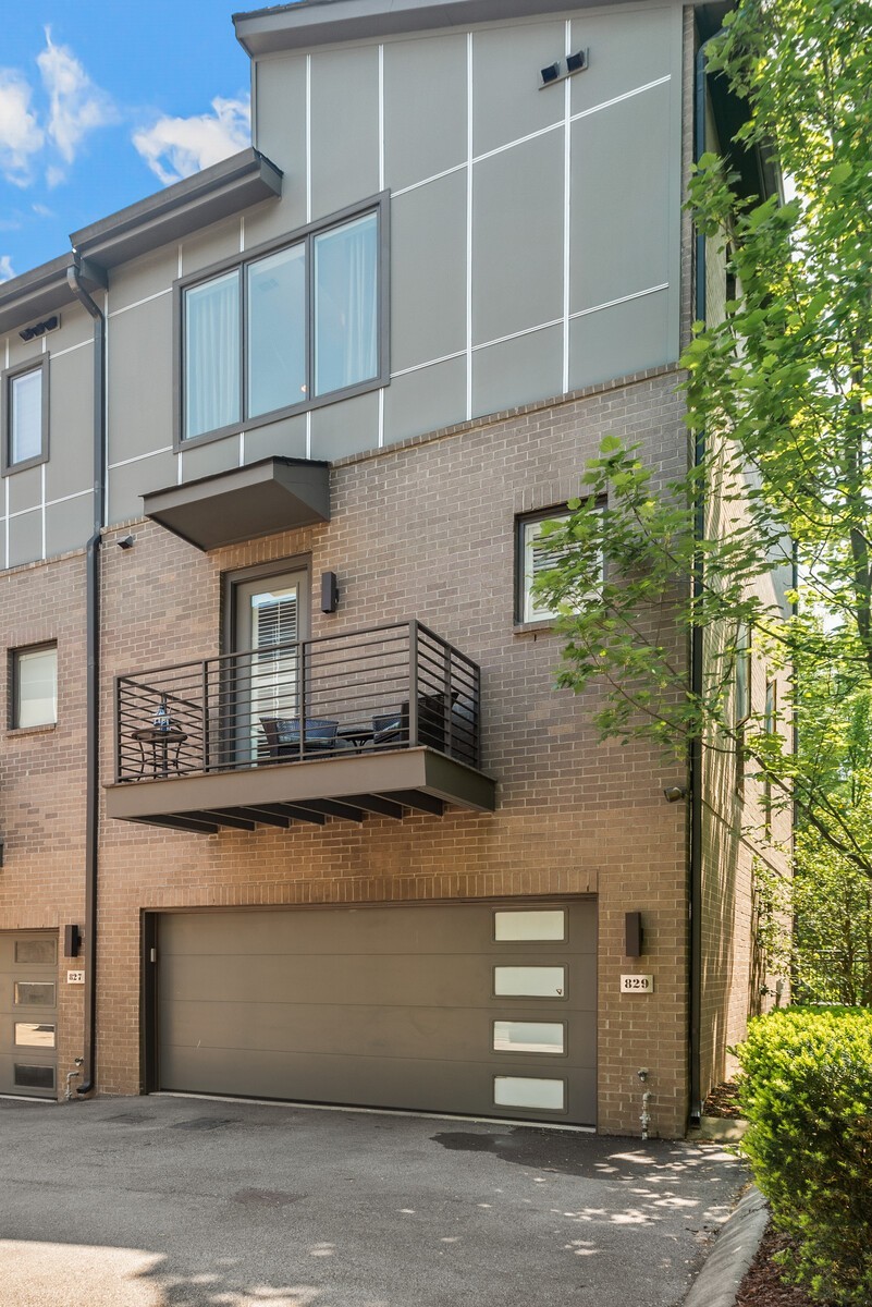 829 Melpark Ct