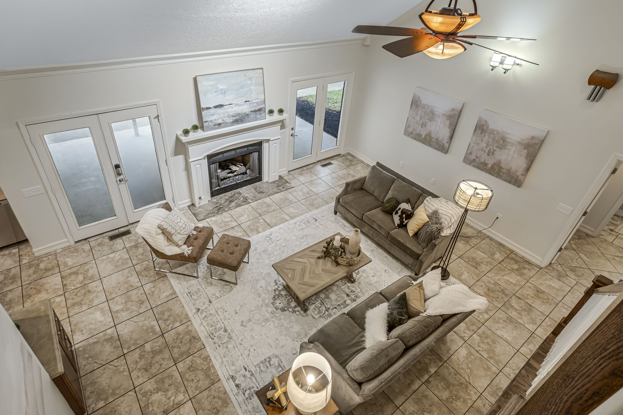 1035 Magic Mountain Ln