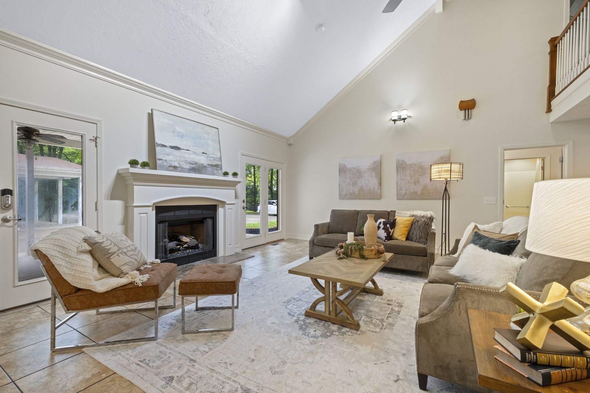 1035 Magic Mountain Ln