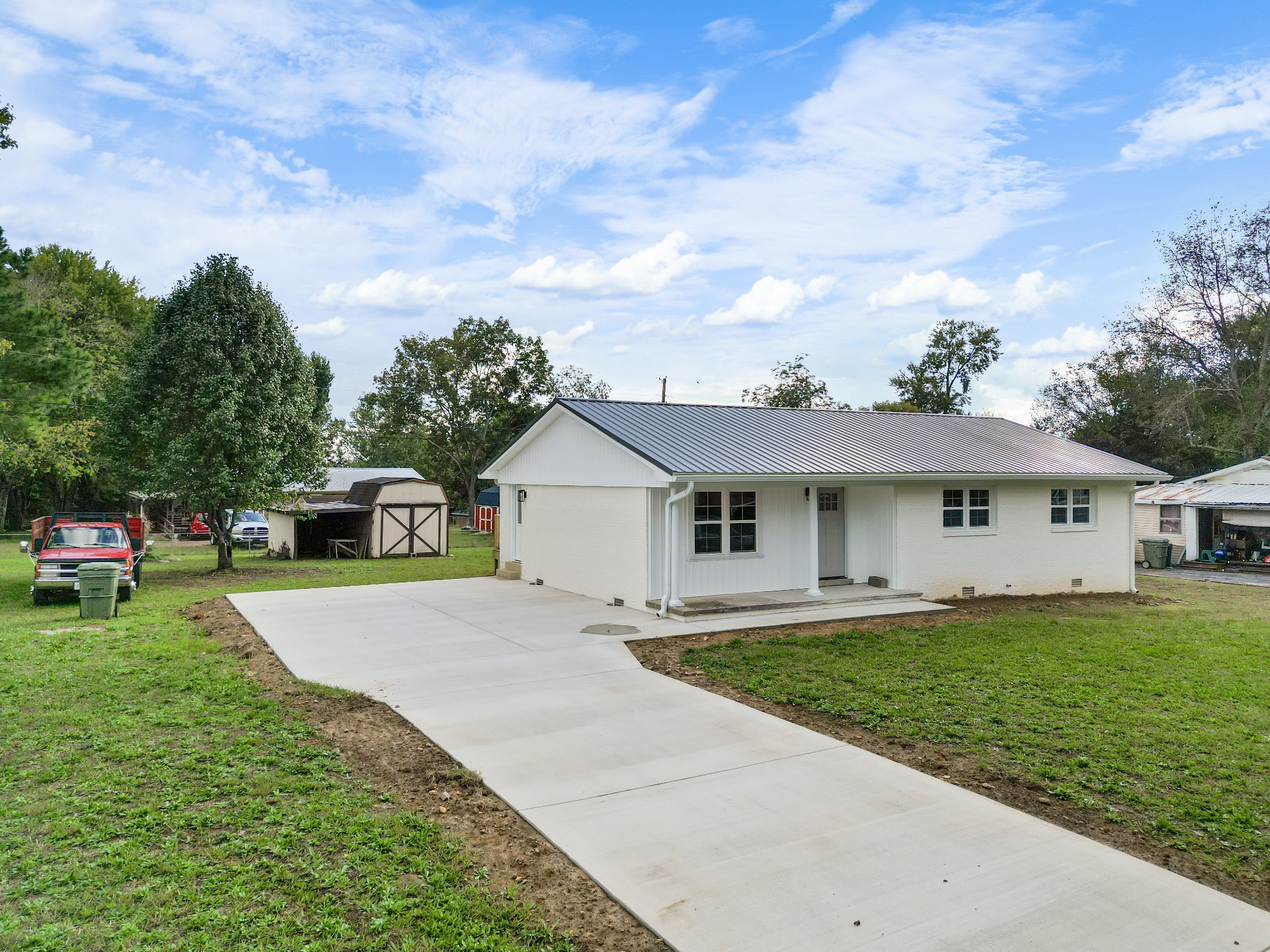 307 Randall St