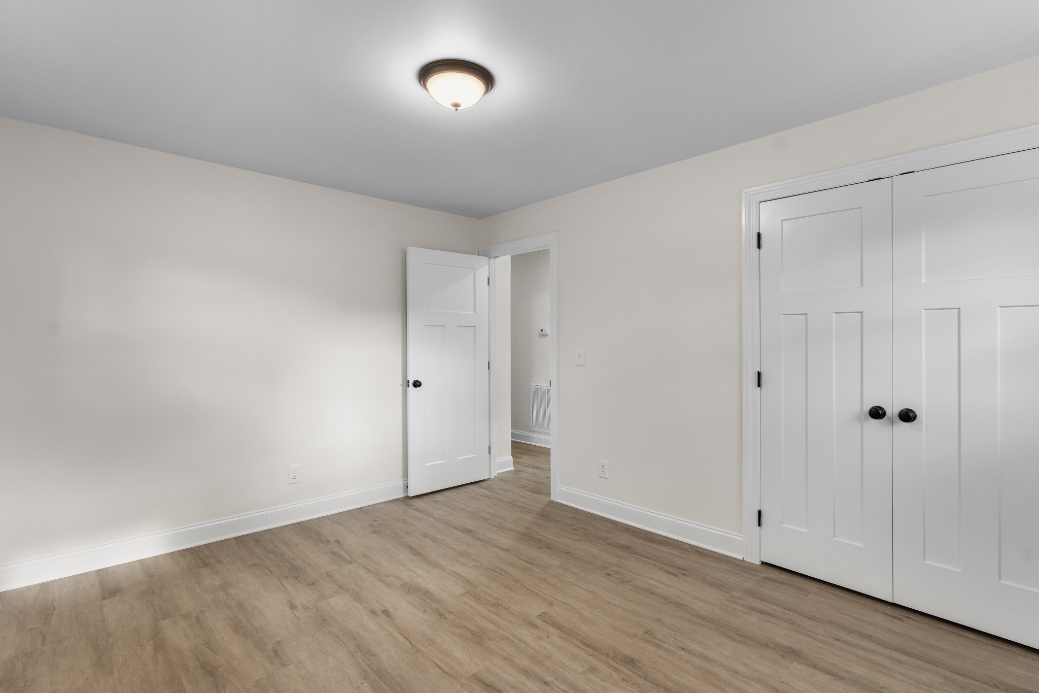 307 Randall St