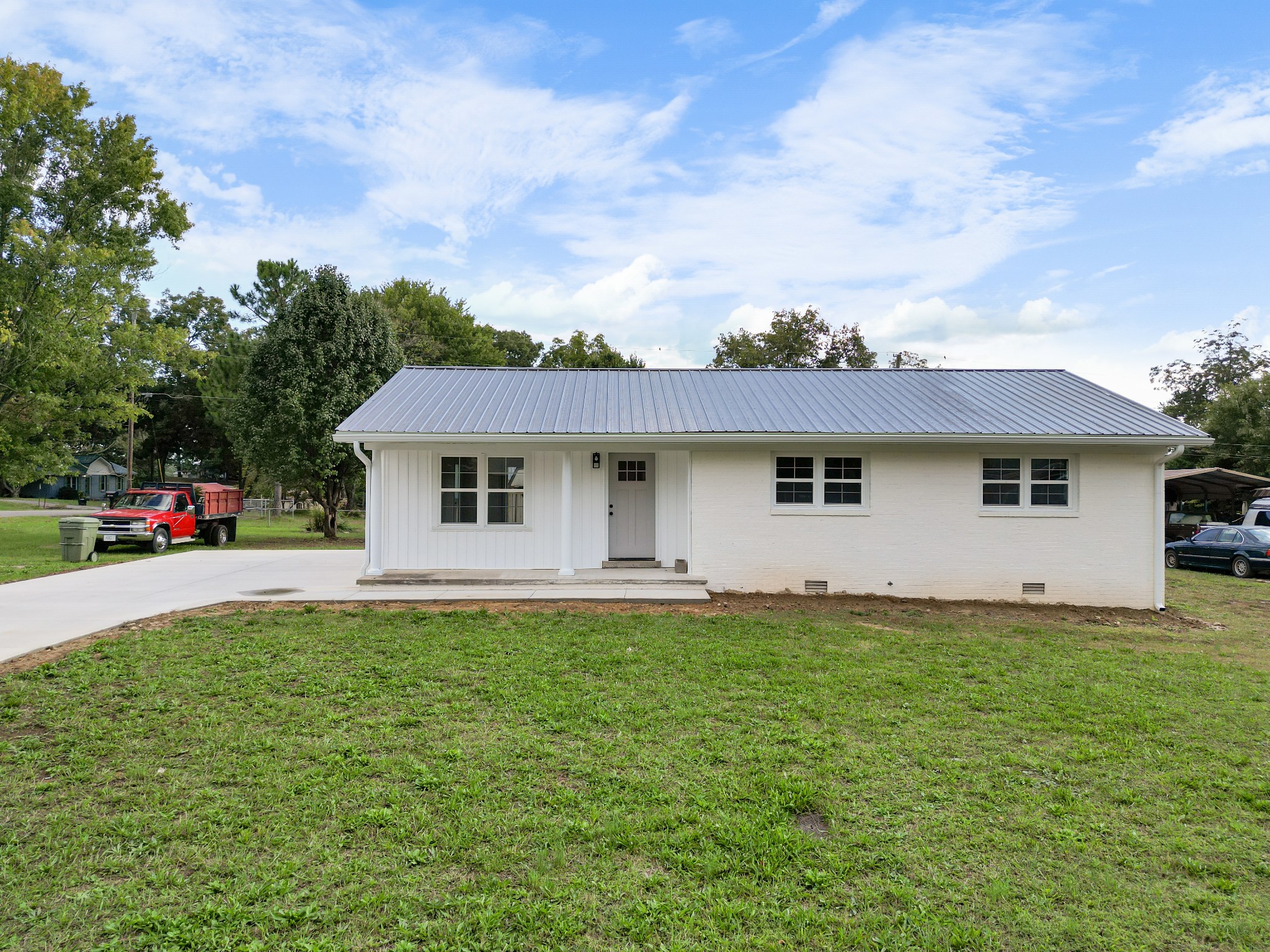 307 Randall St