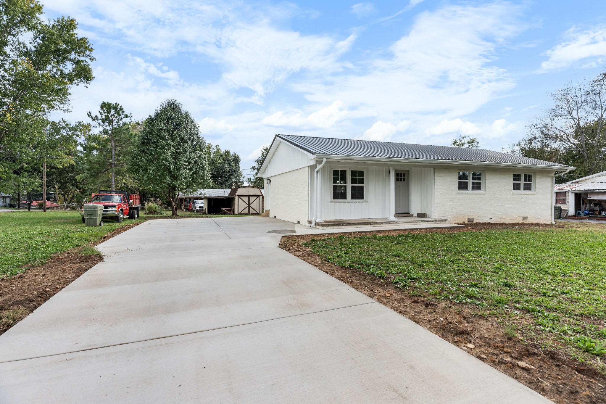 307 Randall St