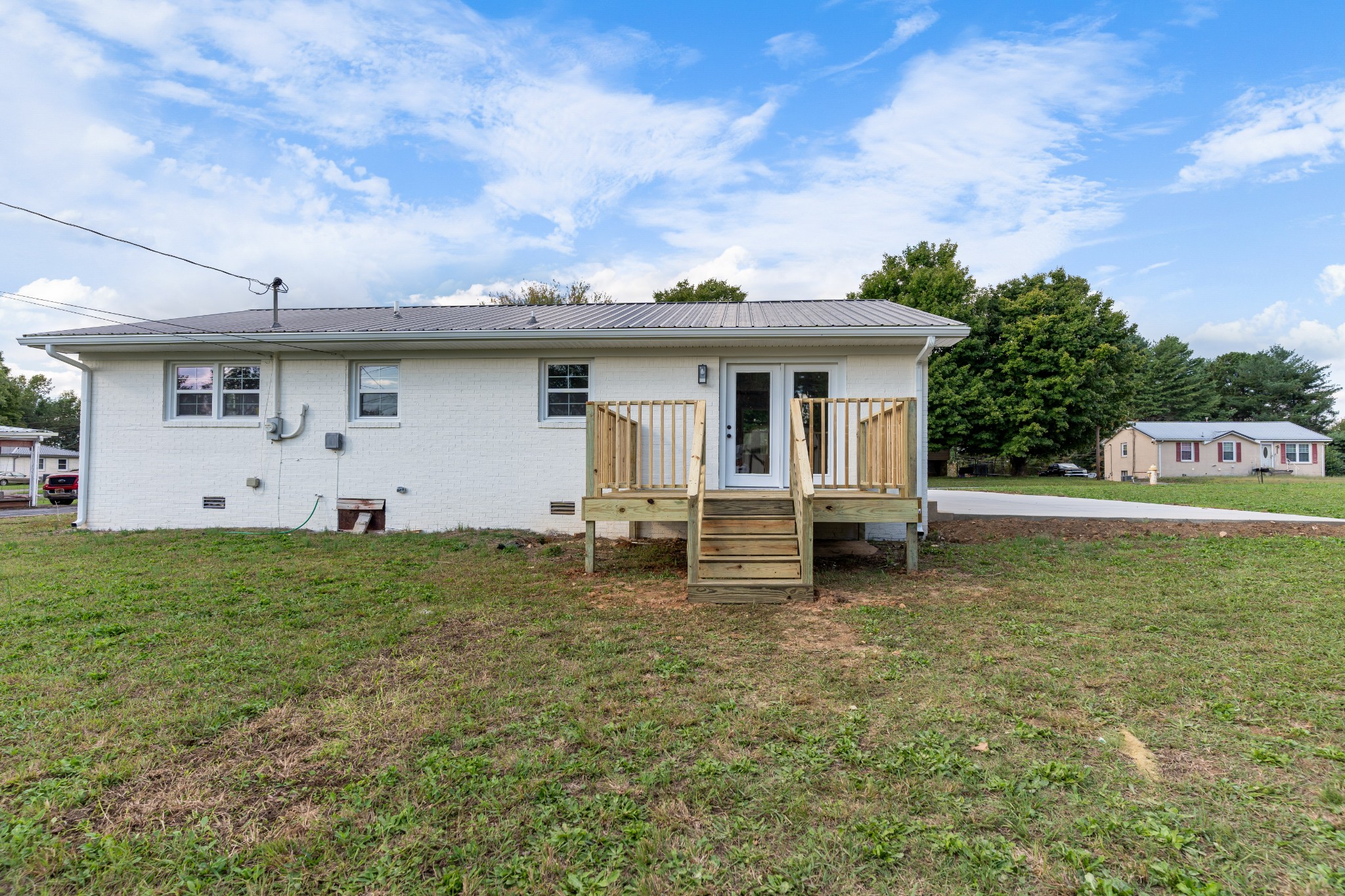 307 Randall St