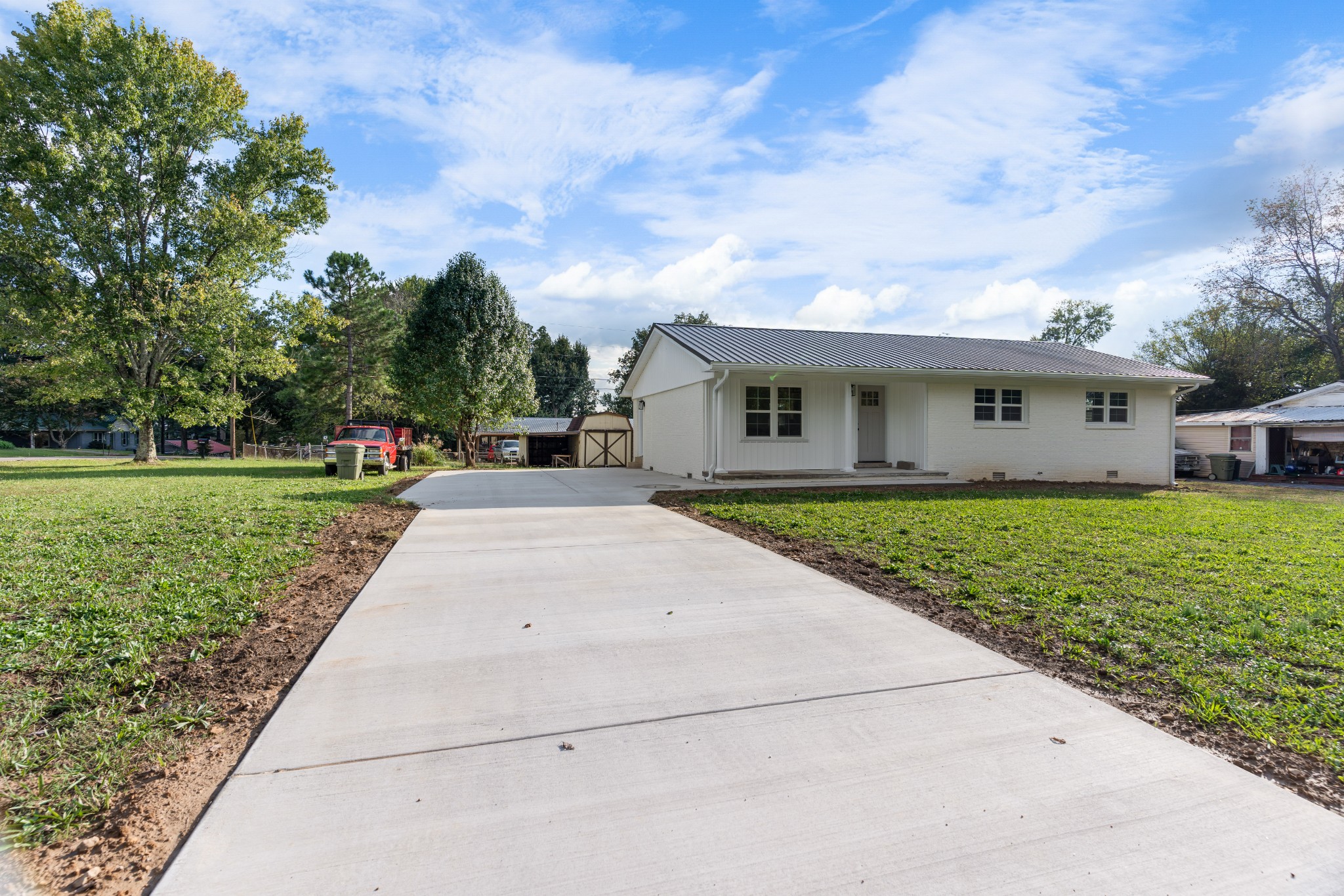 307 Randall St