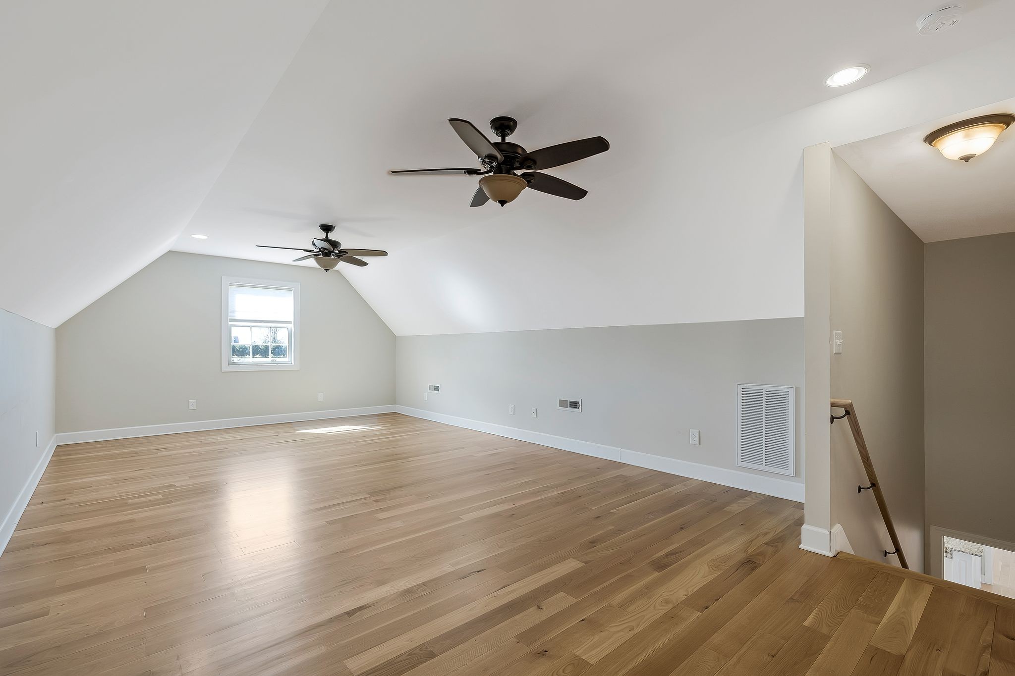 420 New Horizon Cir