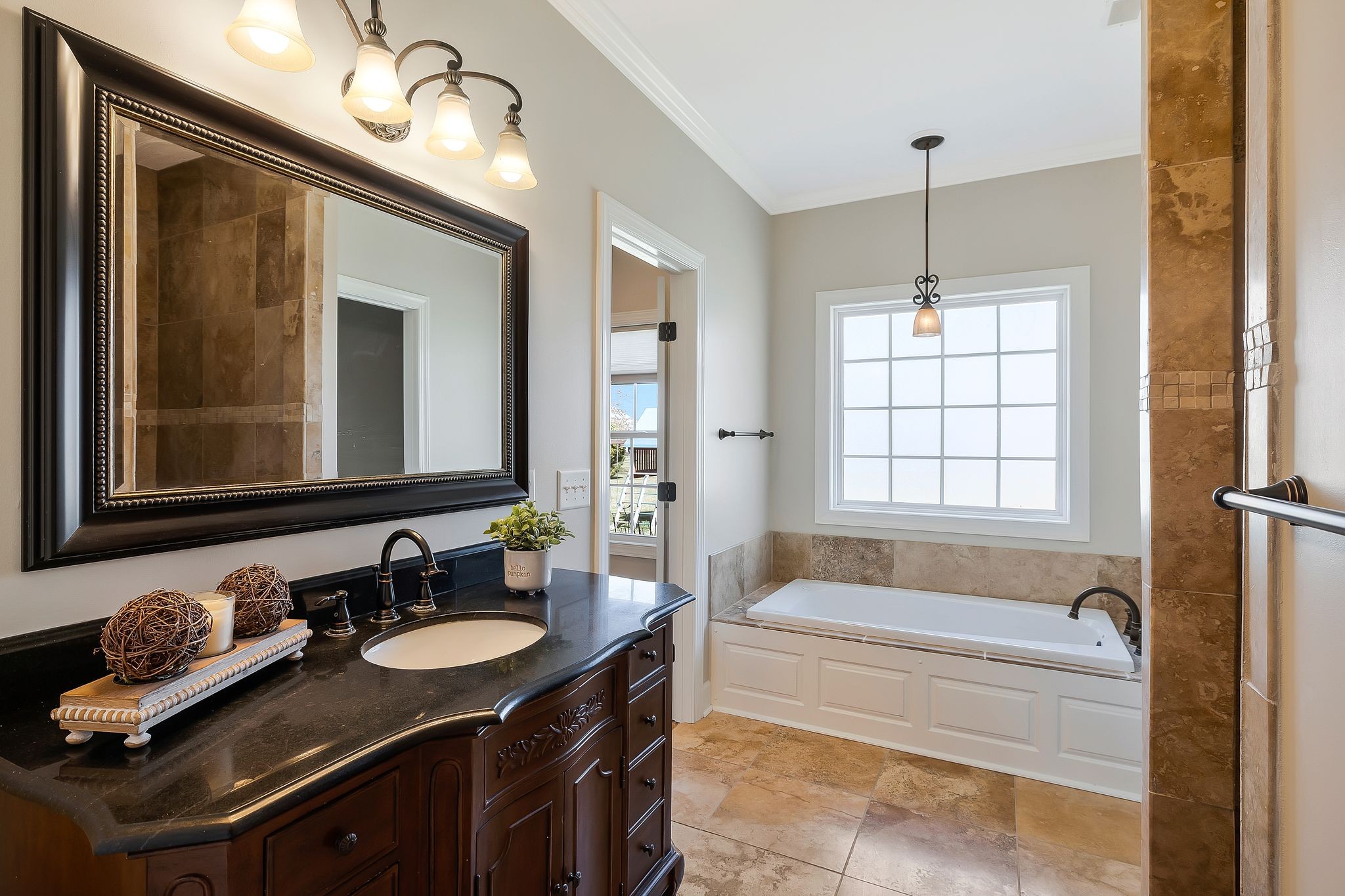 420 New Horizon Cir