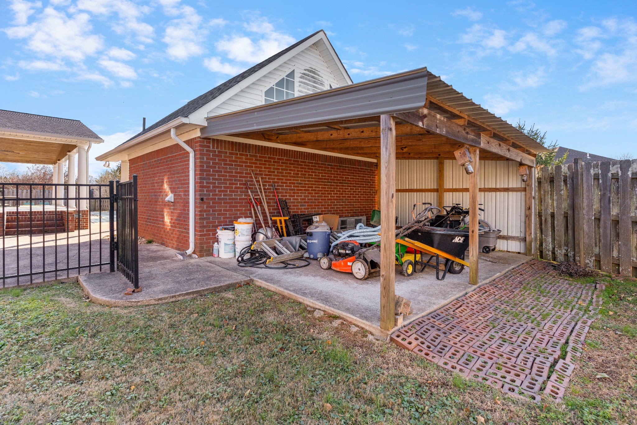 559 Cedar Ct