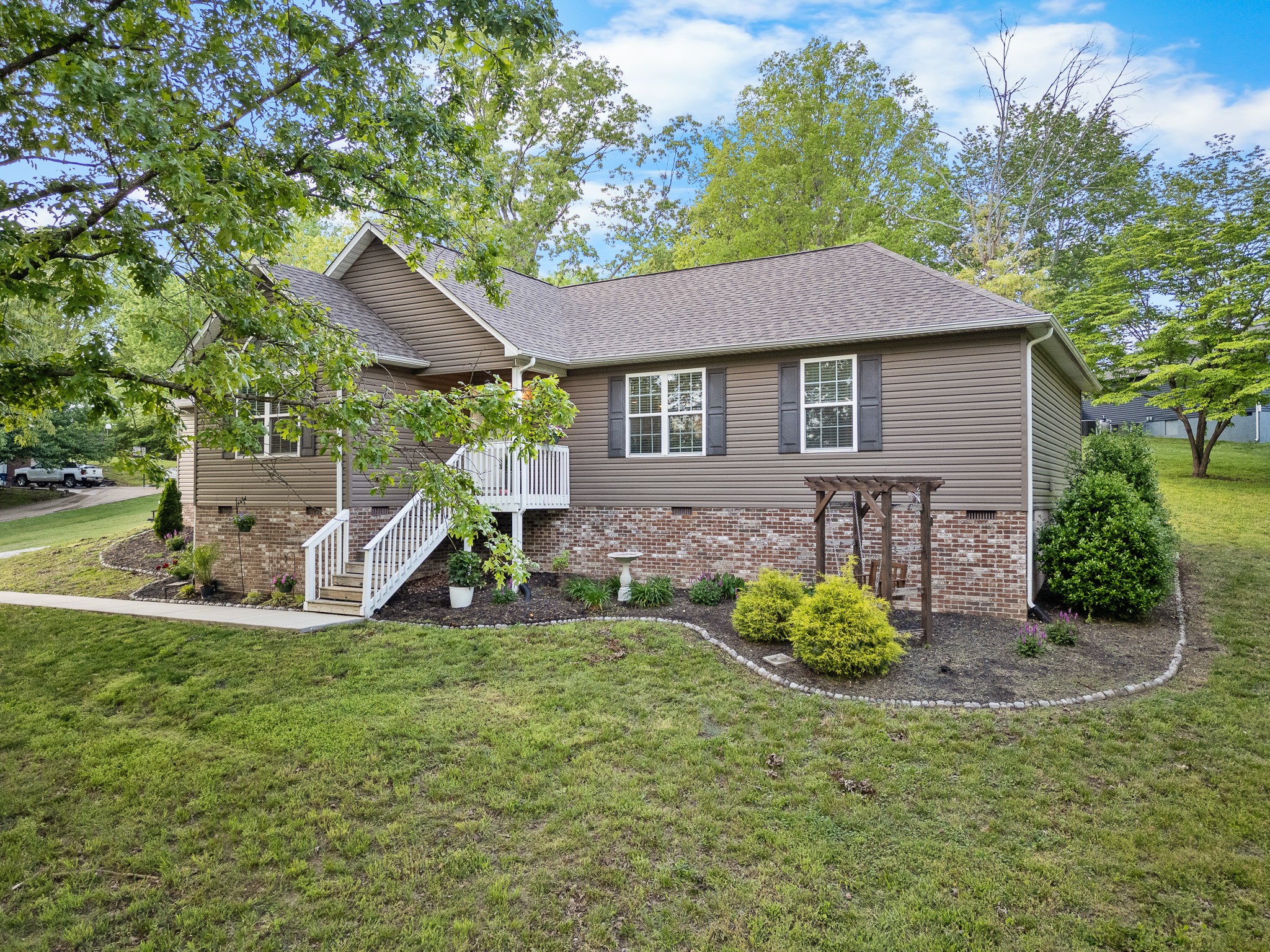 1356 Sayles Cir
