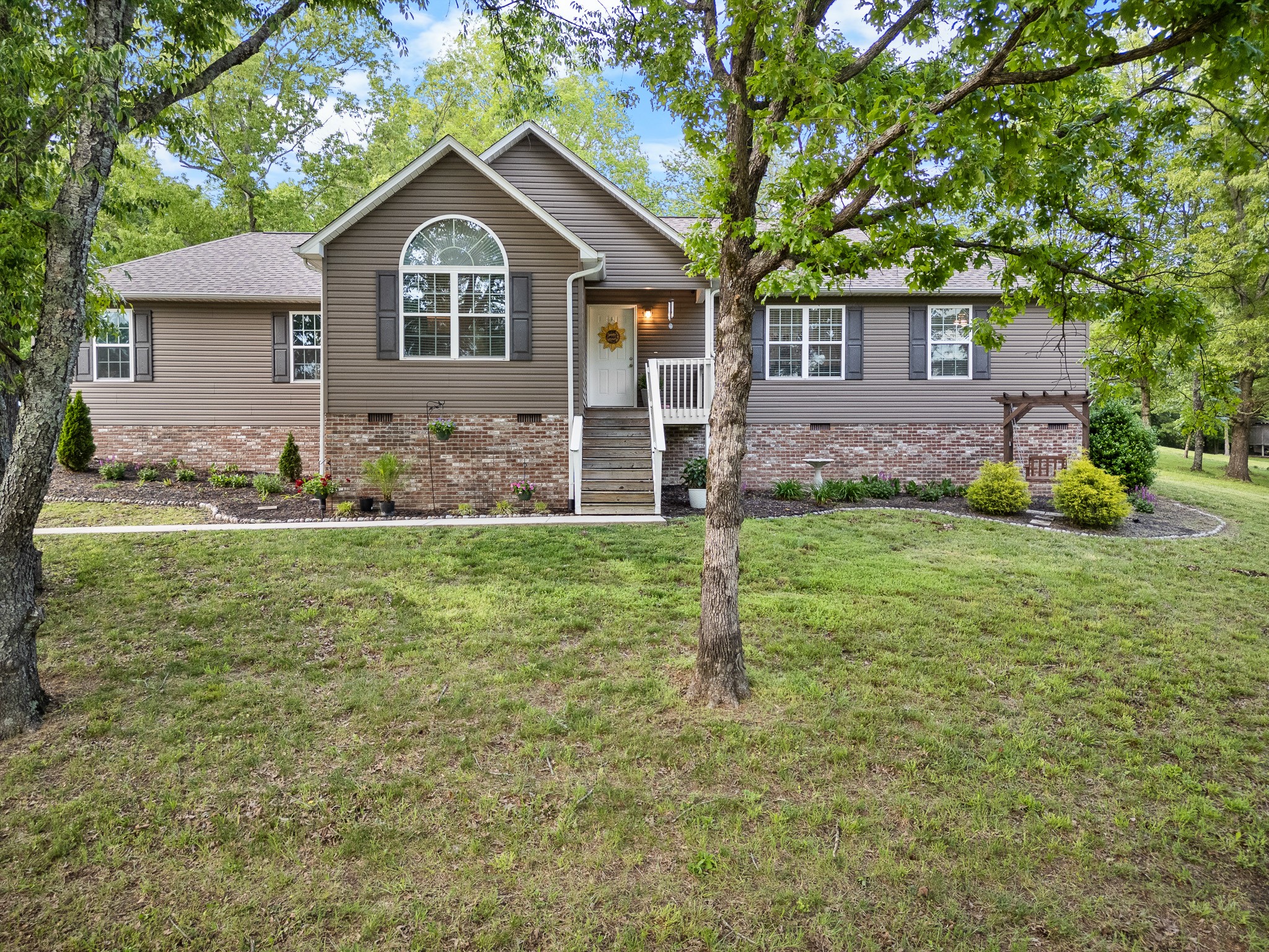 1356 Sayles Cir