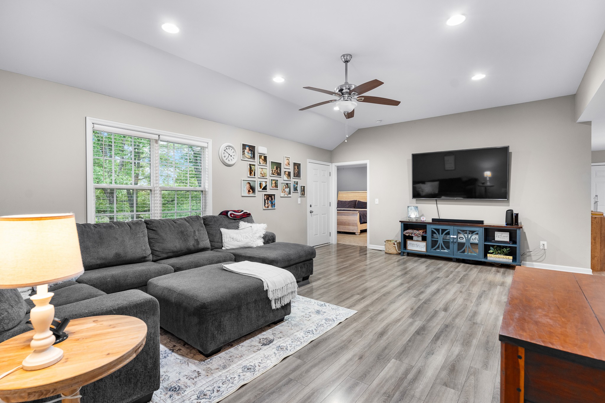 1356 Sayles Cir