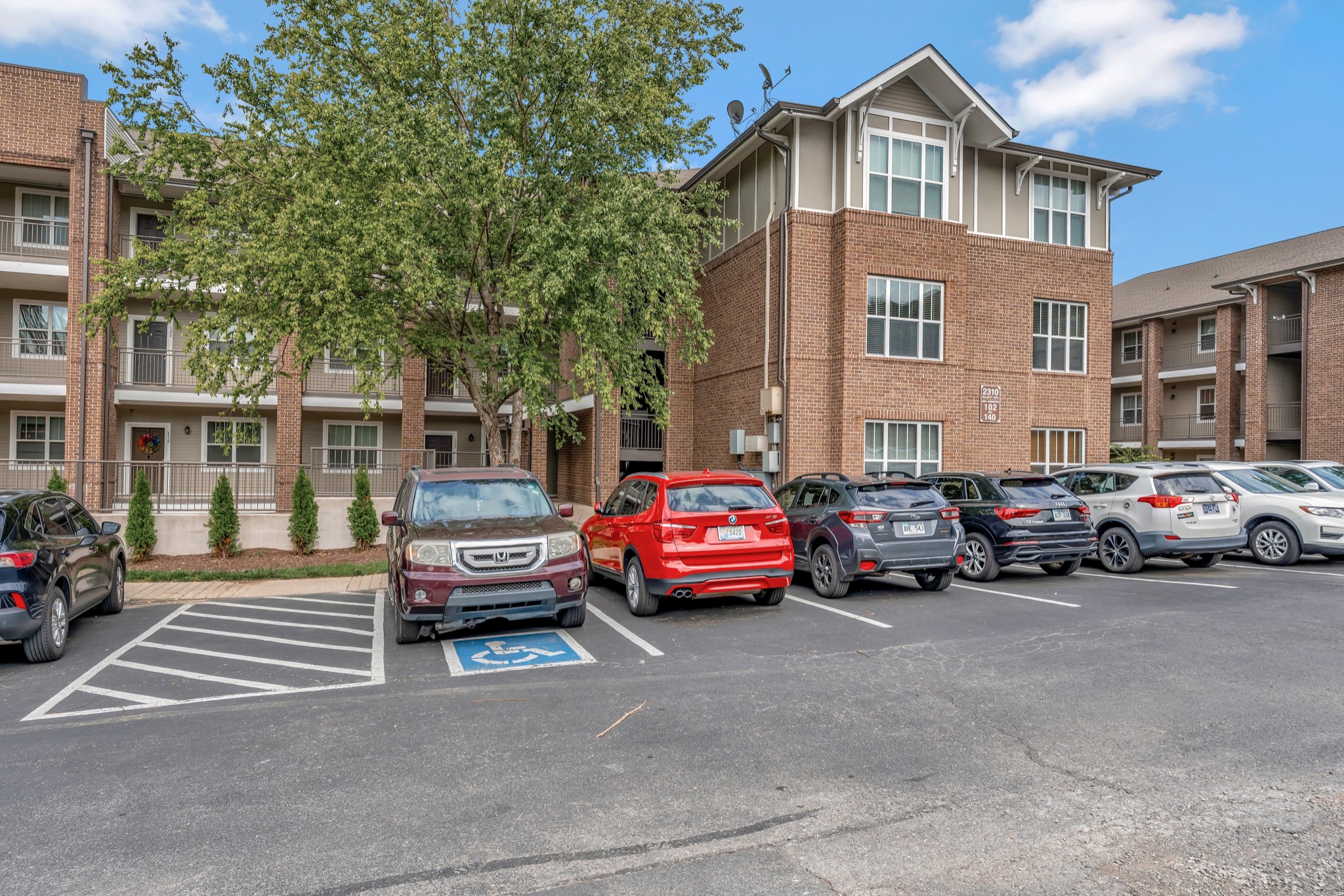 2310 Elliott Ave Unit: 139