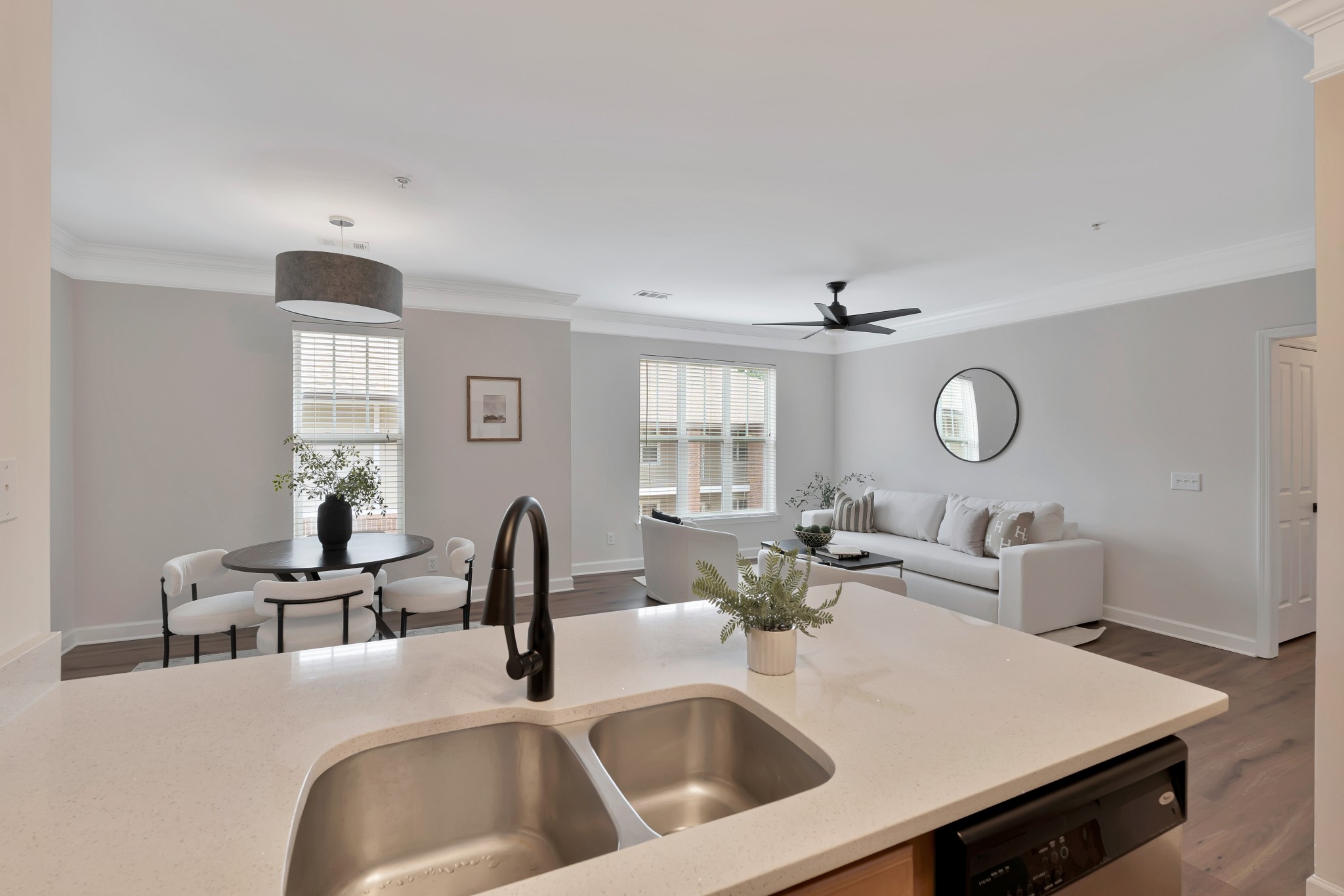 2310 Elliott Ave Unit: 139