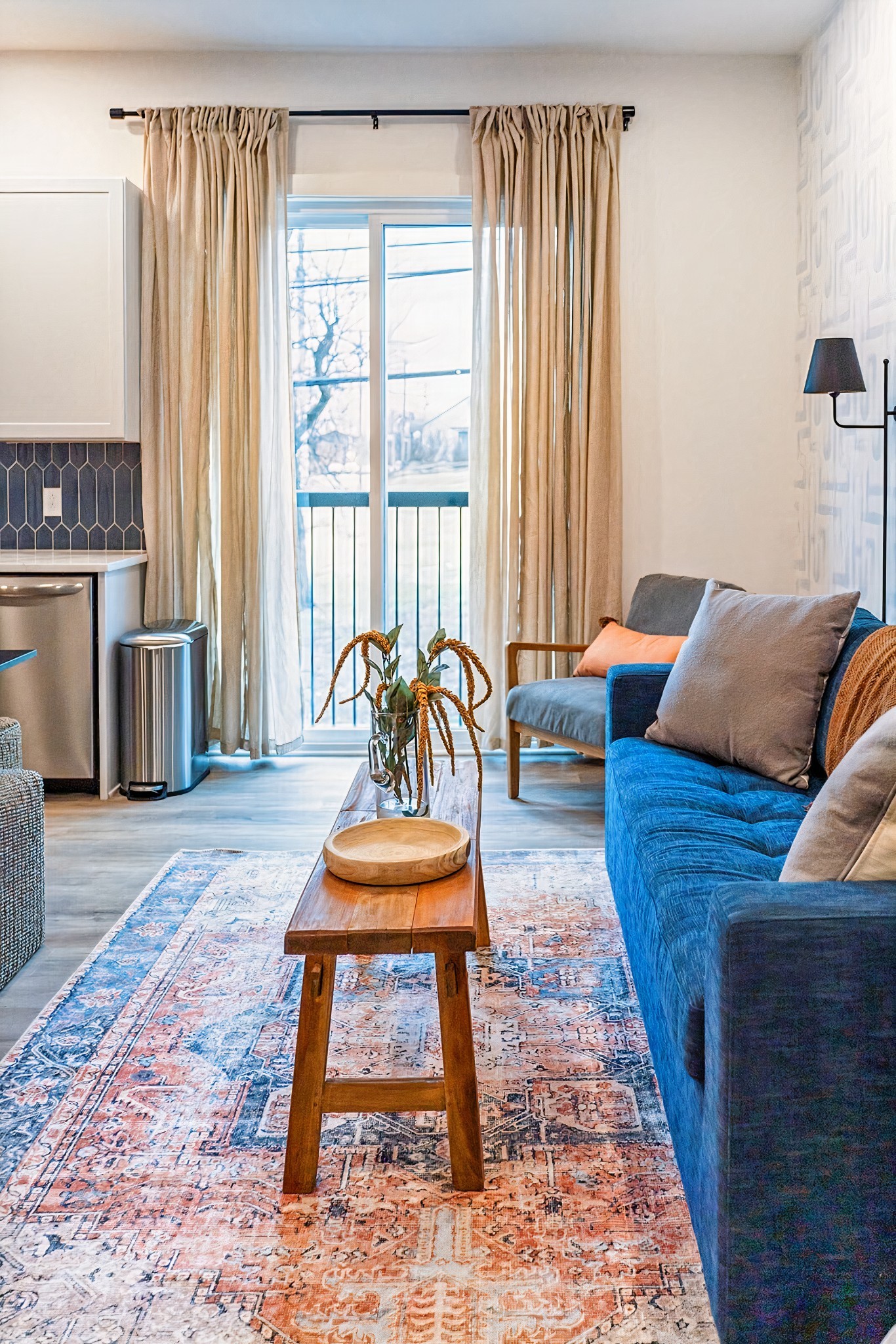 815 Main St Unit: 104