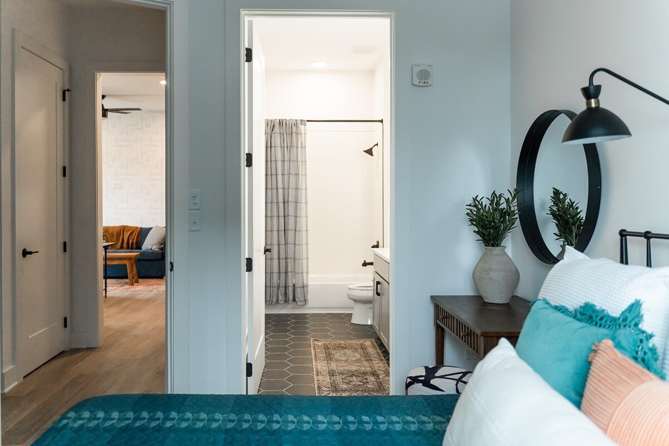 815 Main St Unit: 104