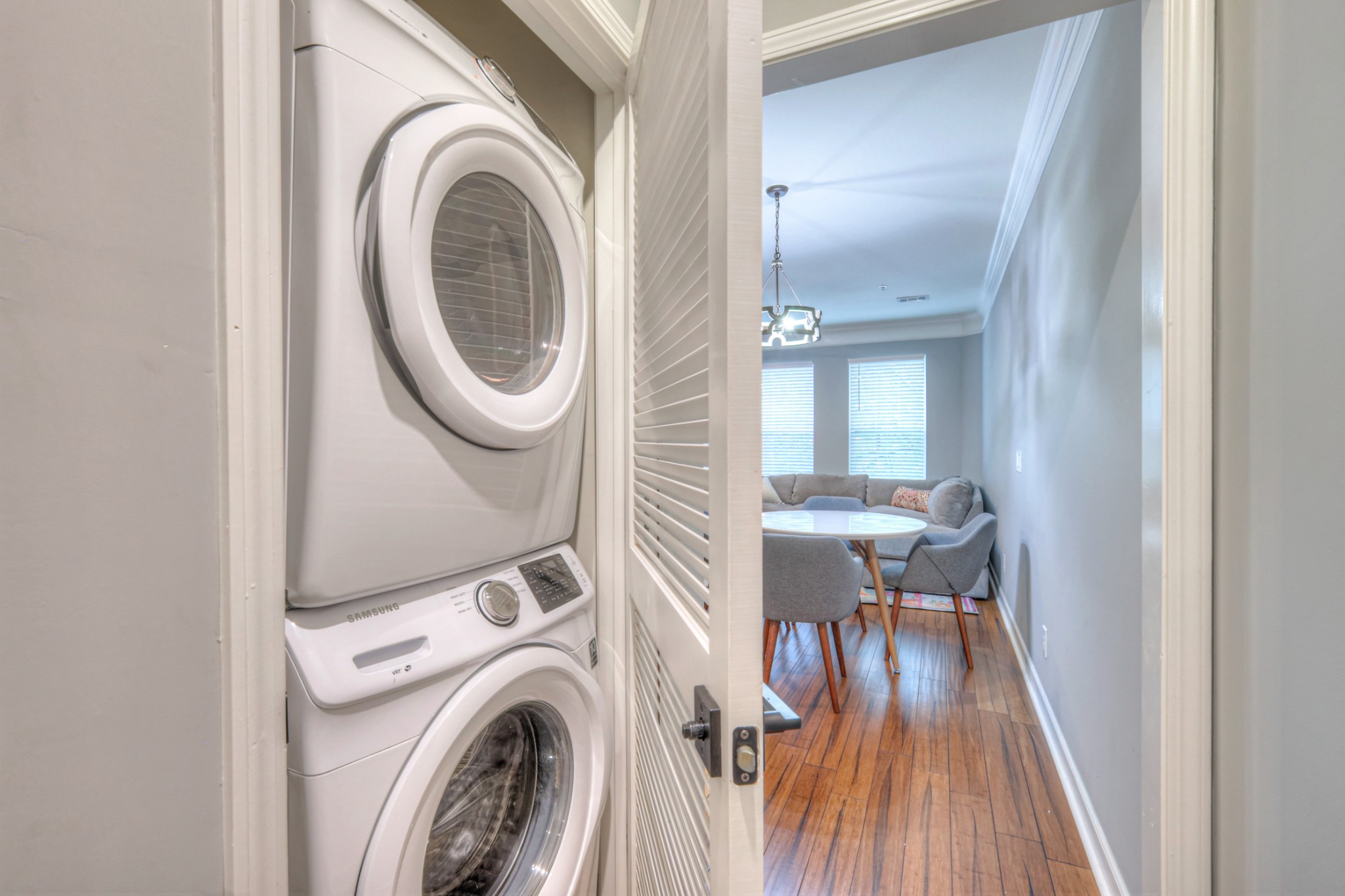2310 Elliott Ave Unit: 611