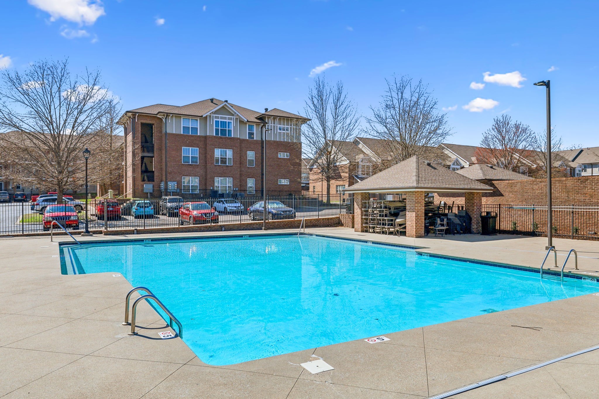 2310 Elliott Ave Unit: 611
