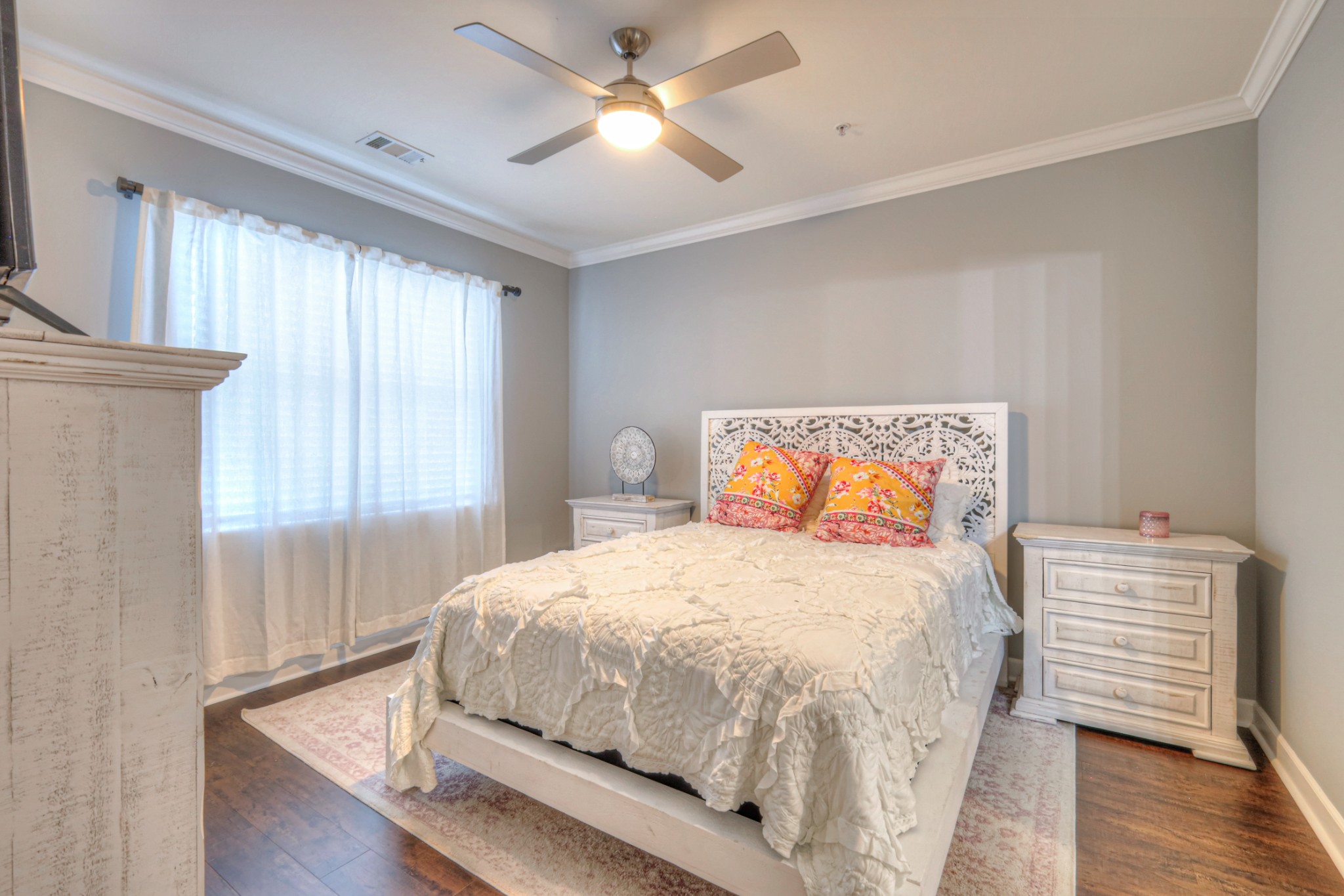 2310 Elliott Ave Unit: 611