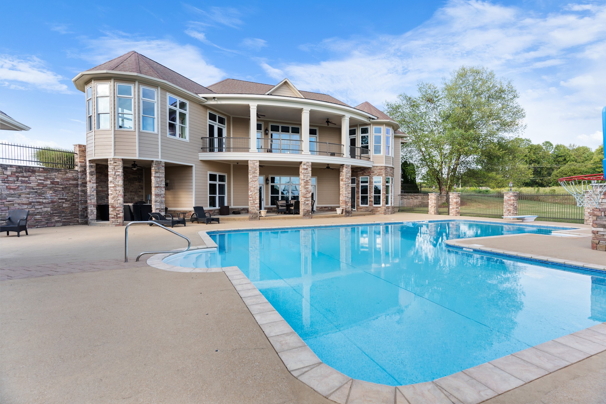 97 Crawfish Ln