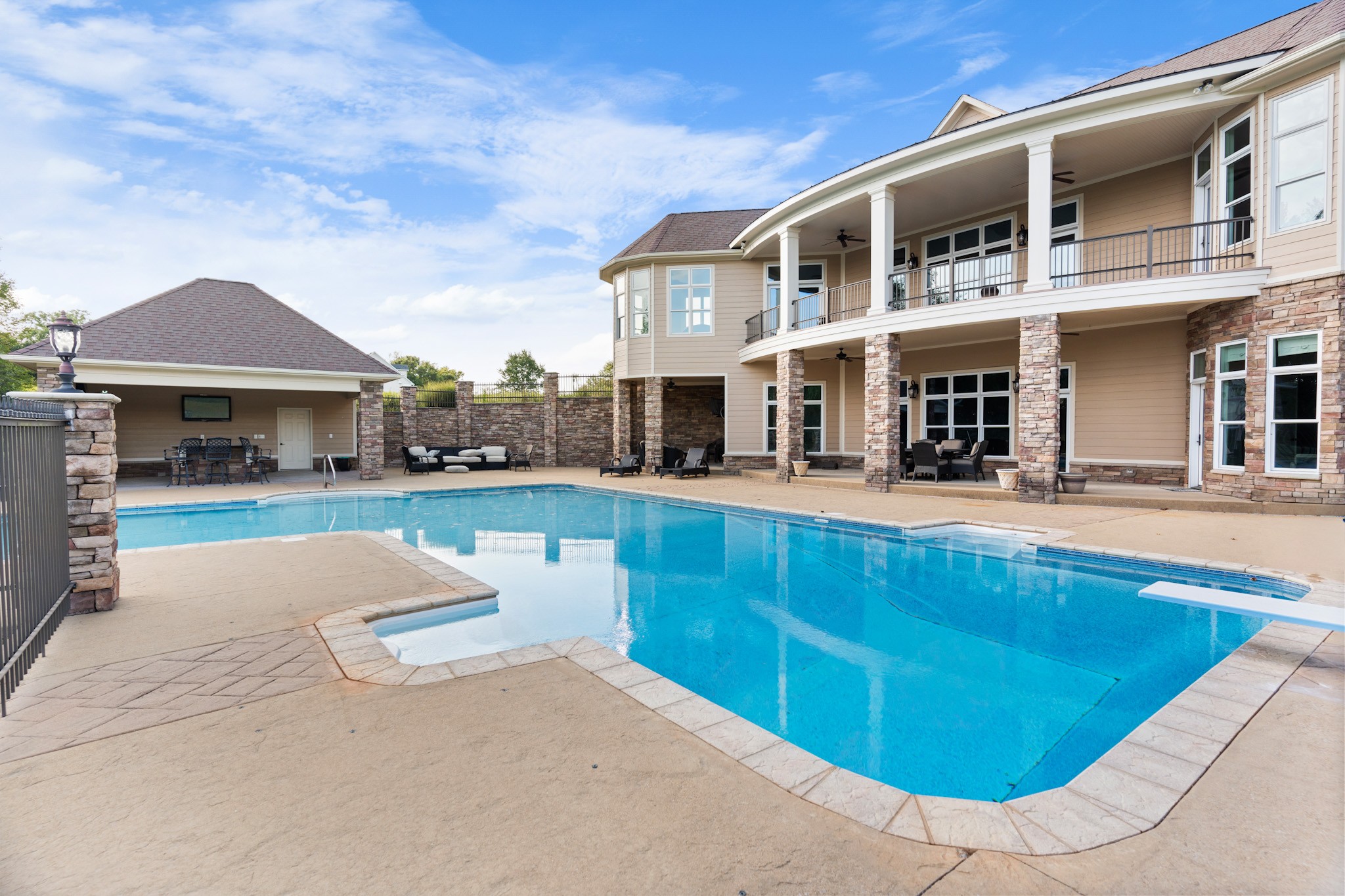 97 Crawfish Ln