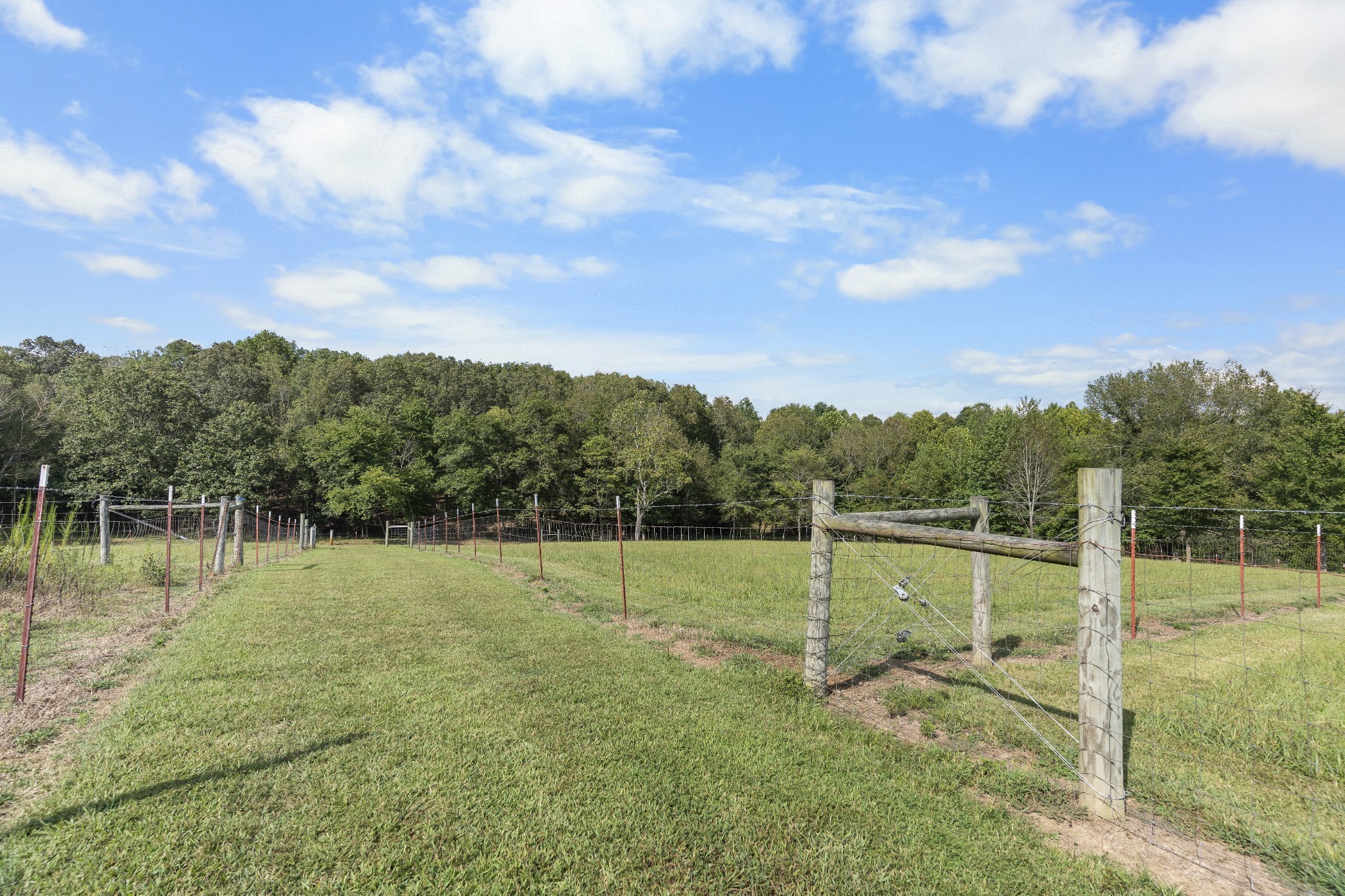 128 Pleasant Garden Rd