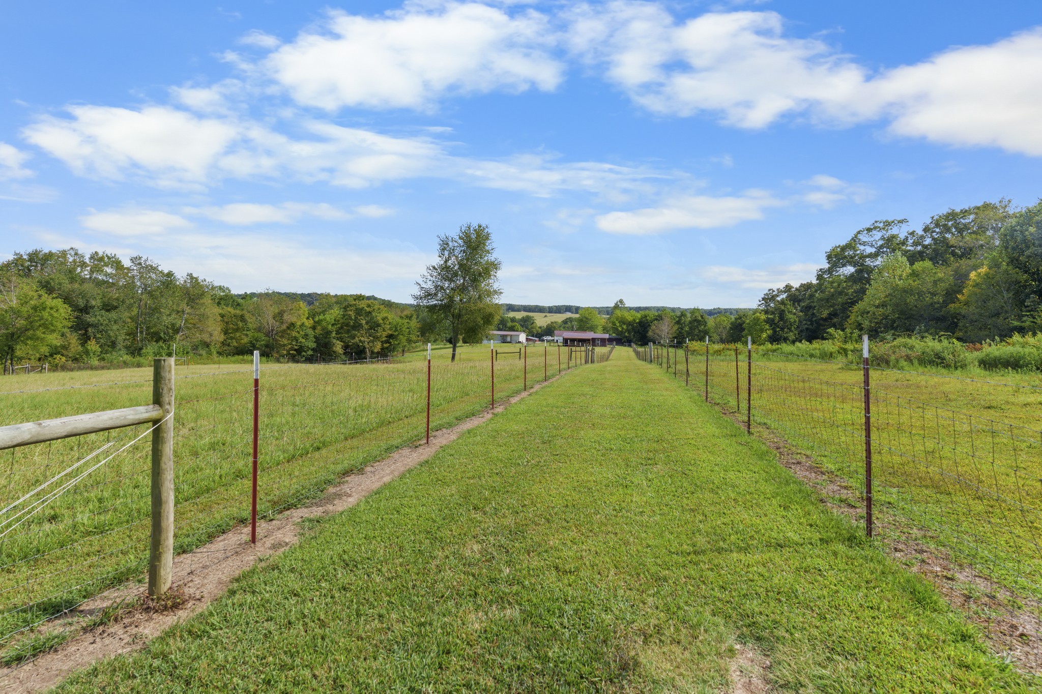128 Pleasant Garden Rd