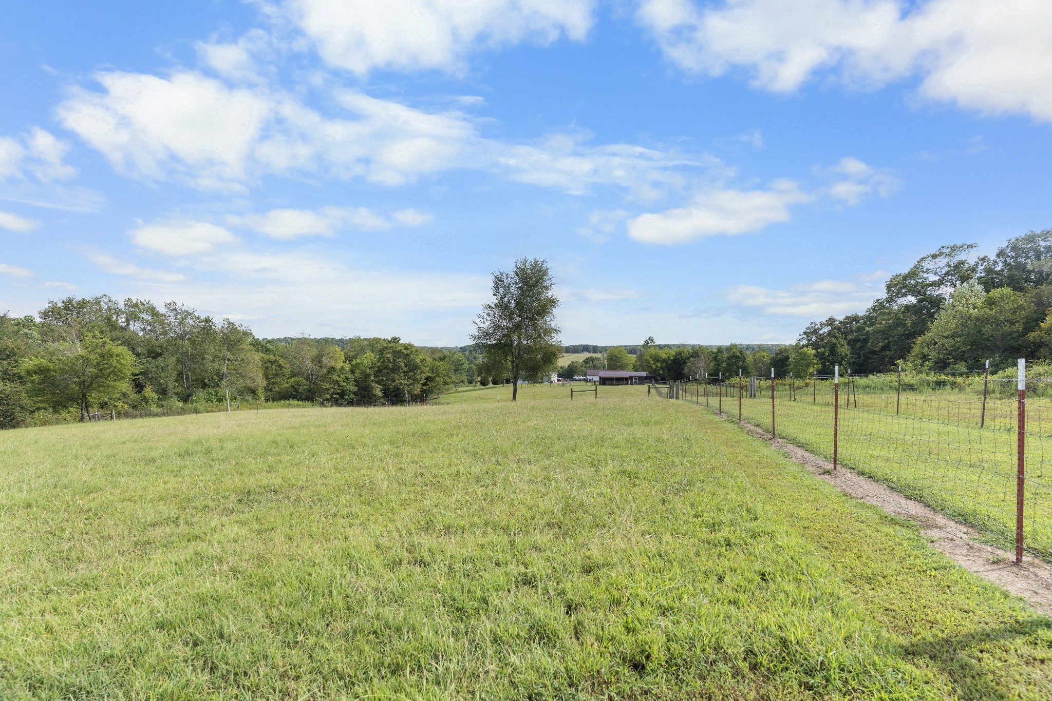 128 Pleasant Garden Rd