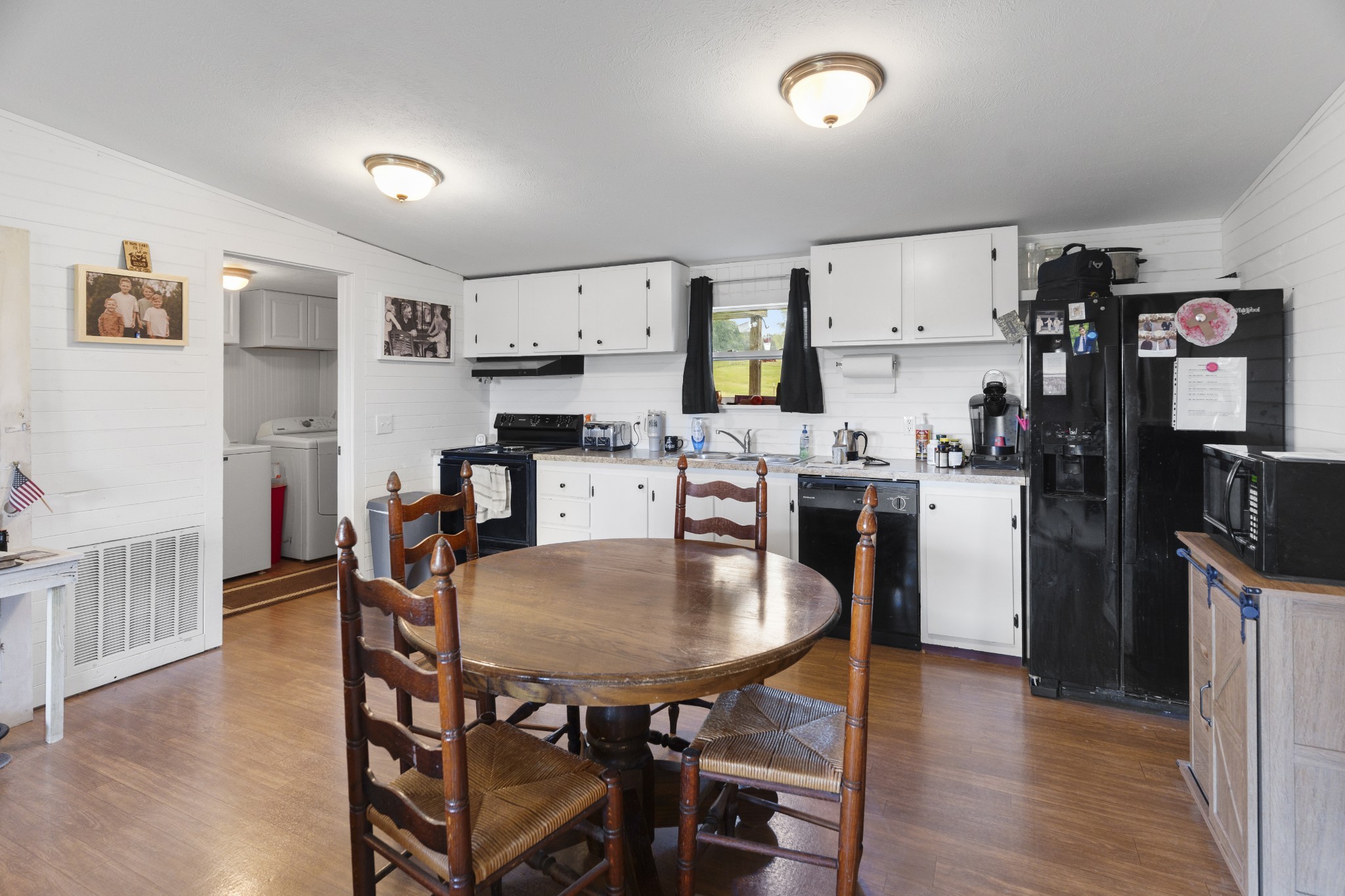 128 Pleasant Garden Rd