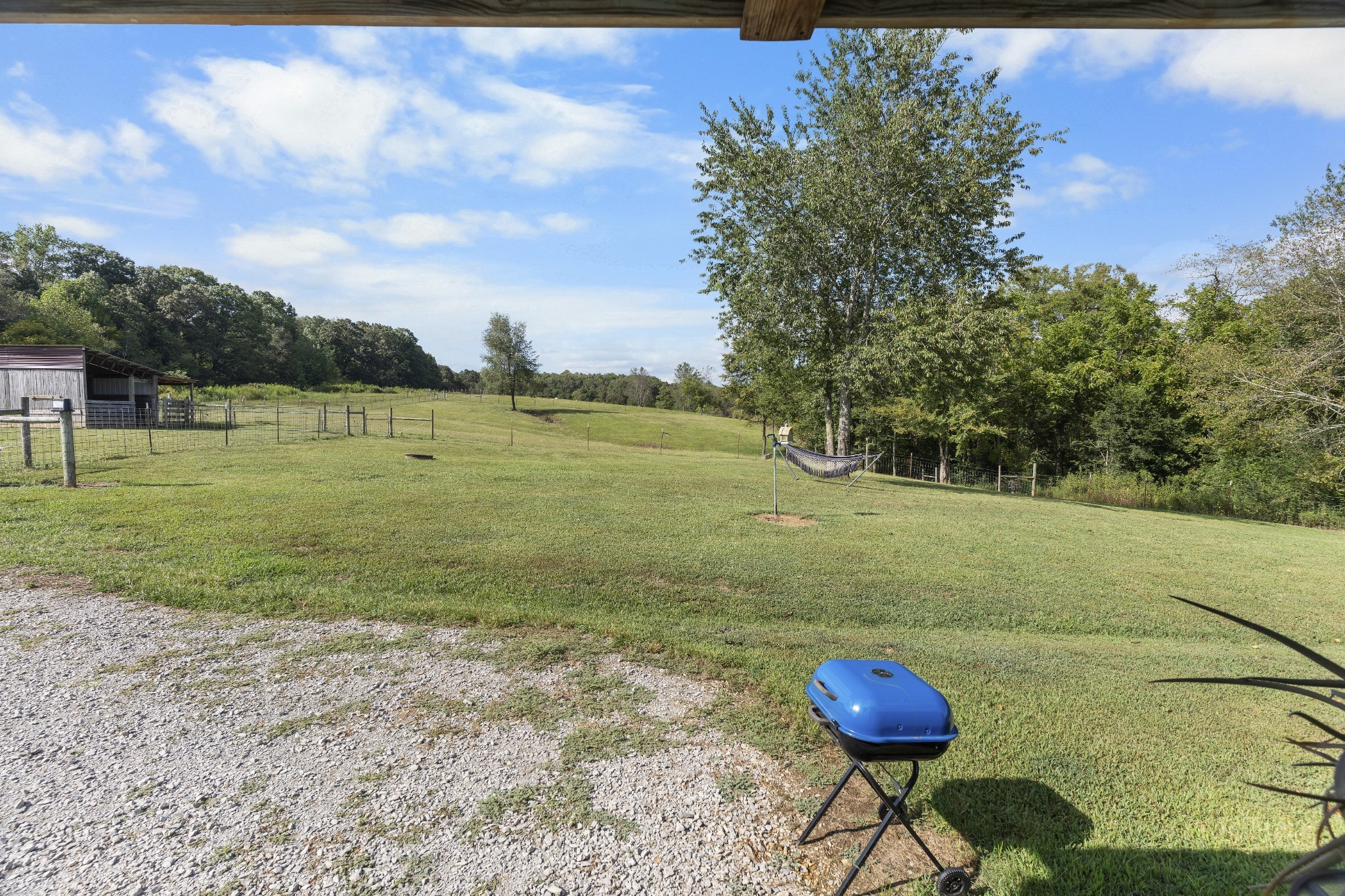 128 Pleasant Garden Rd