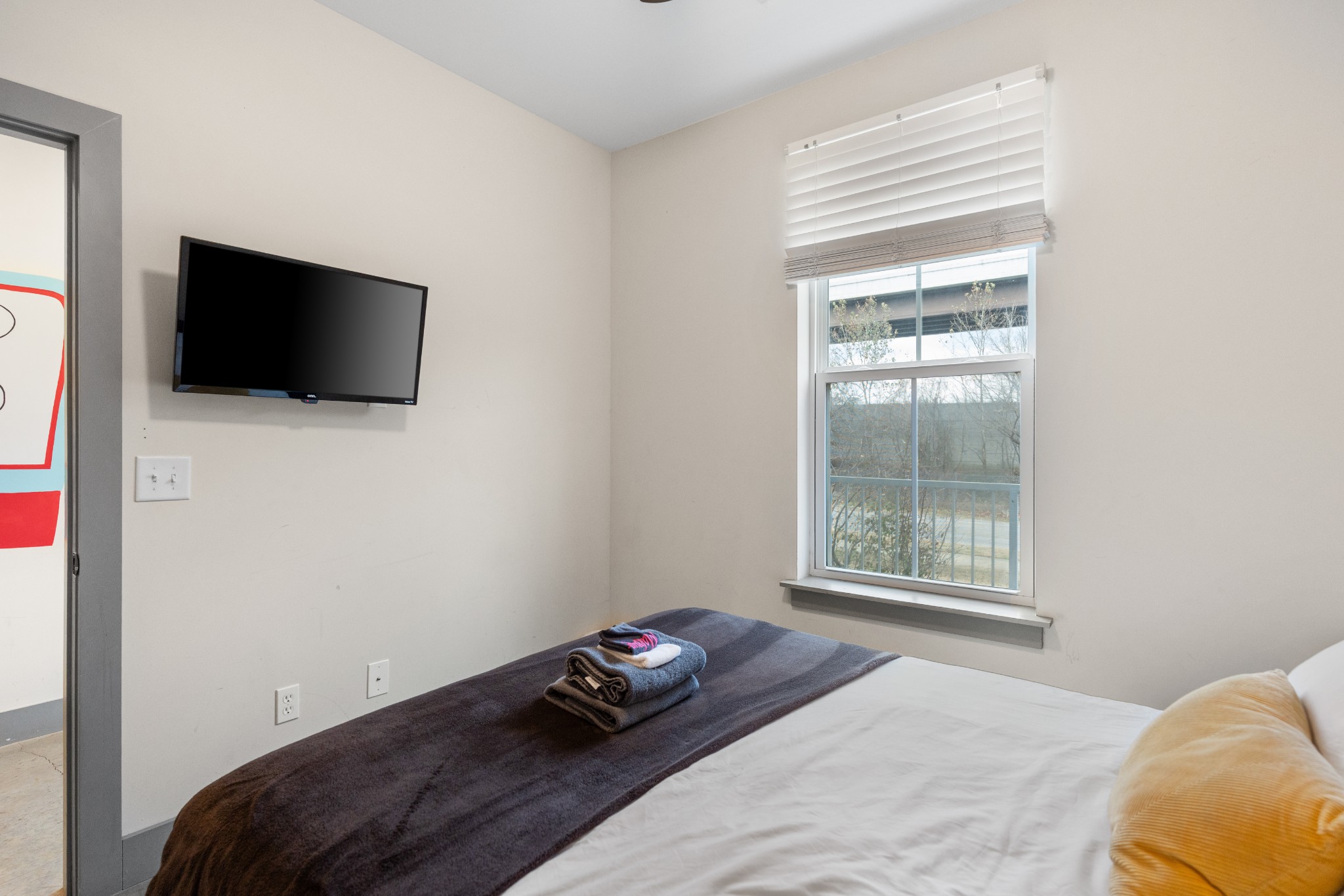 4908 Delaware Ave Unit: D