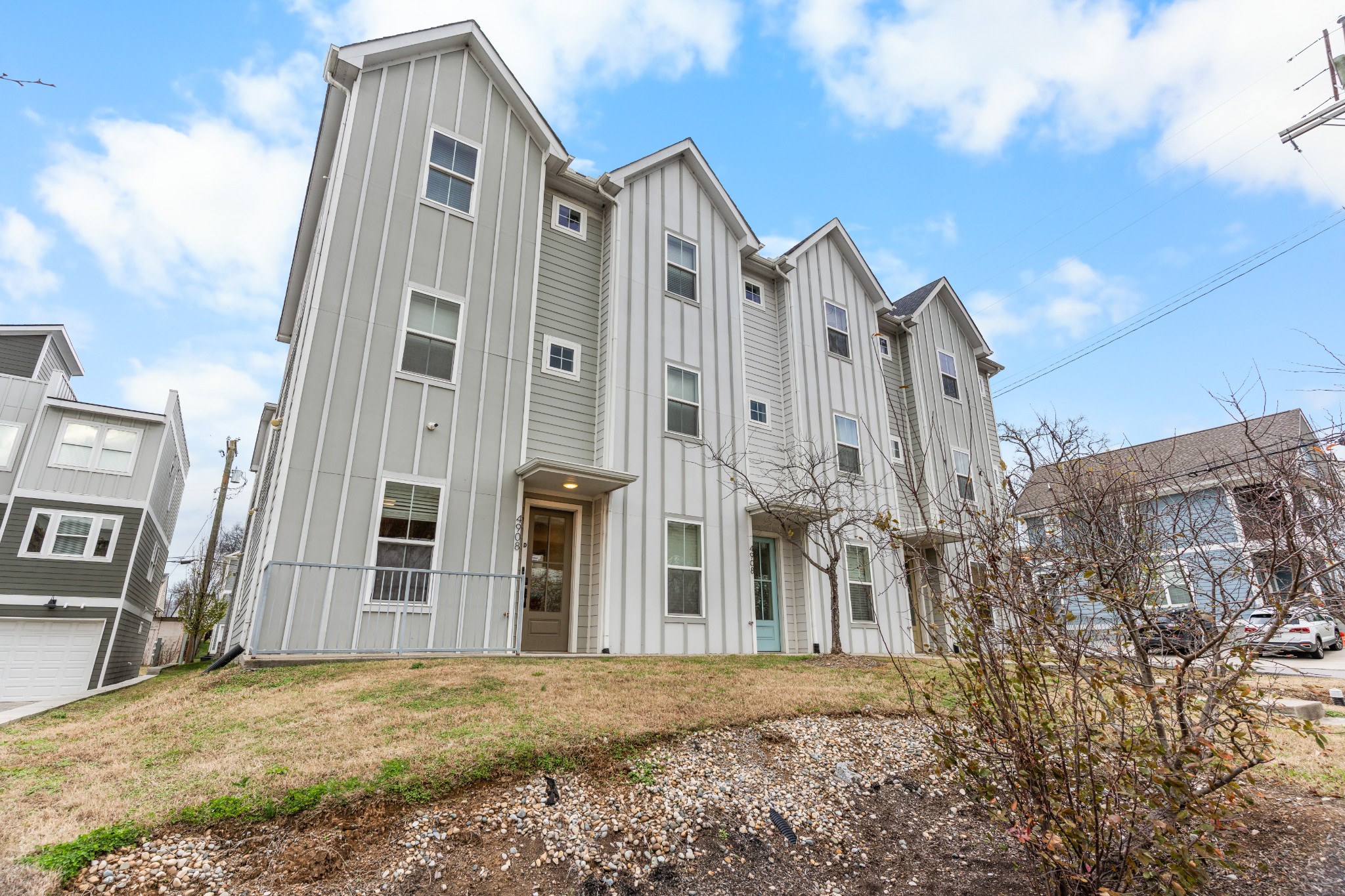 4908 Delaware Ave Unit: D